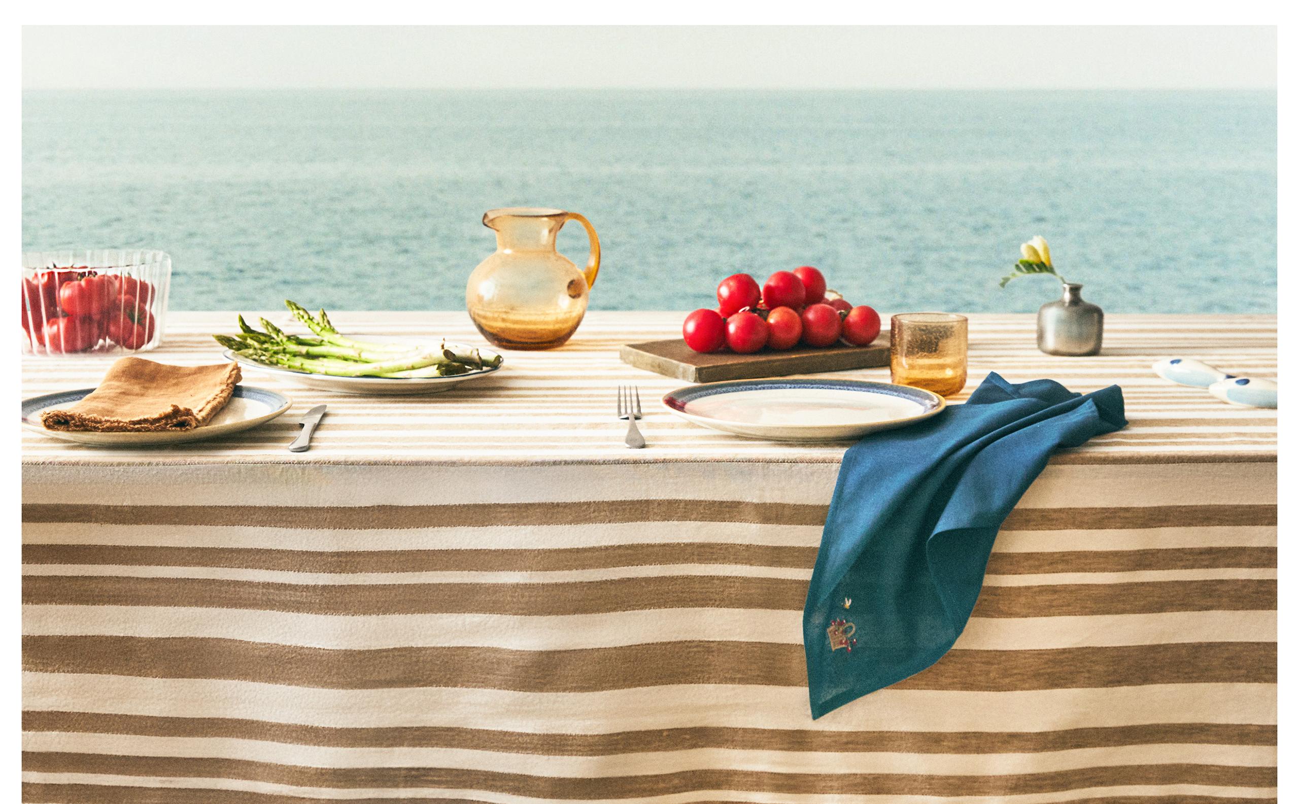 LINEN TABLECLOTH WITH STRIPES