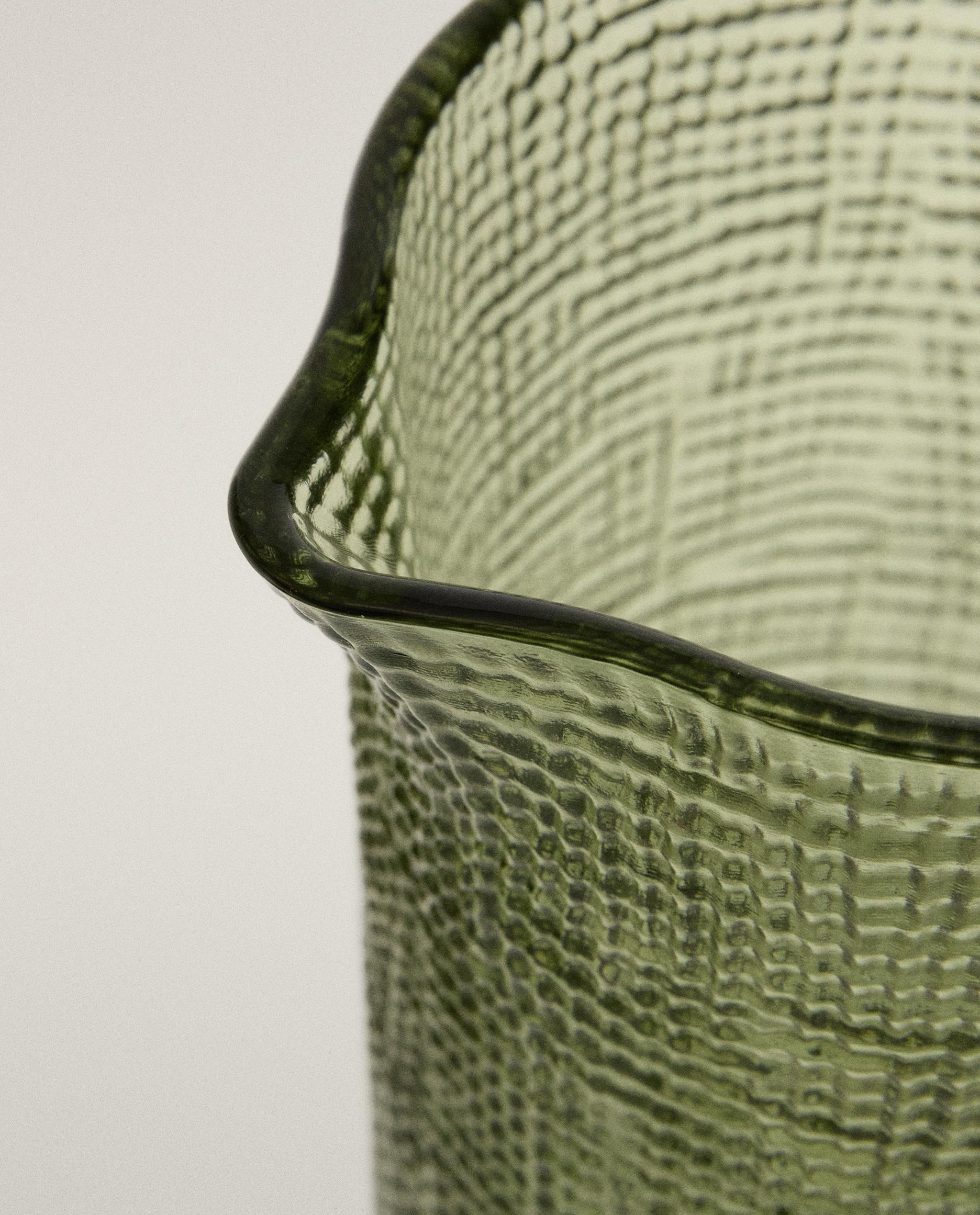 RAISED DESIGN GLASS JUG product thumbnail 3