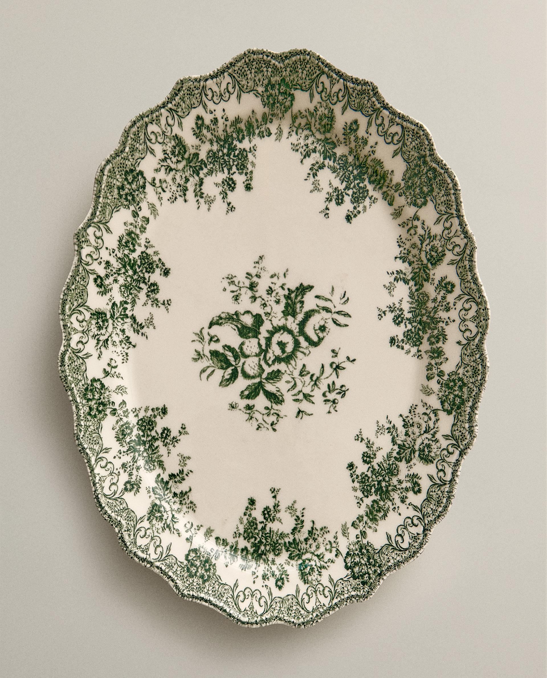 PLAT FAÏENCE IMPRIMÉ FLEURS PLAT FAÏENCE IMPRIMÉ FLEURS