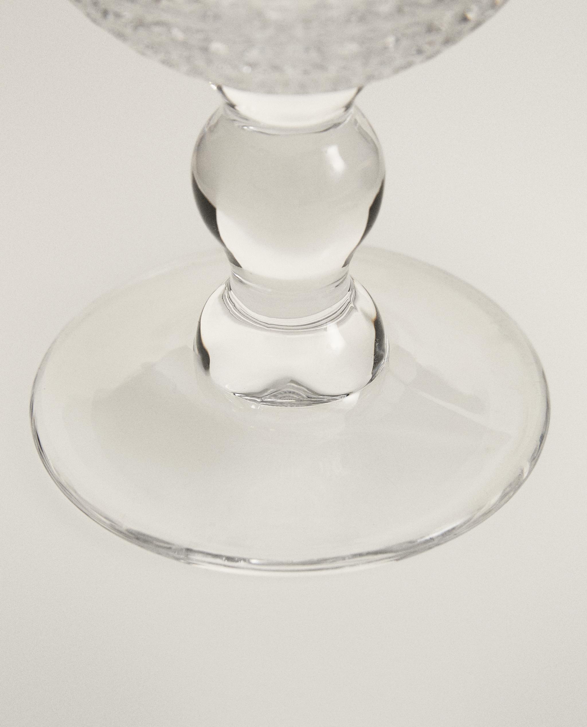 RAISED GEOMETRIC DESIGN GLASSWARE product thumbnail 15