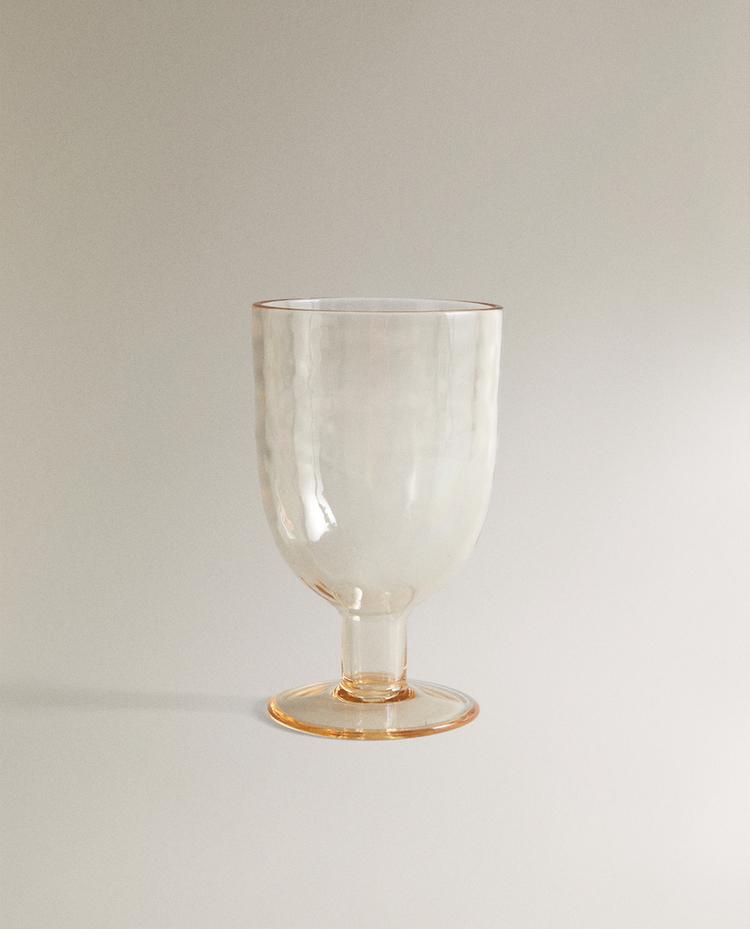 HAMMERED-EFFECT GLASS