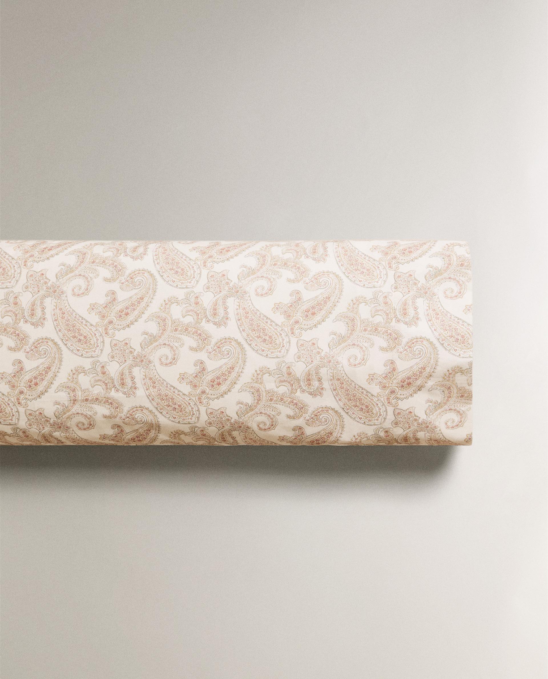 FUNDA ALMOHADA ESTAMPADO PAISLEY