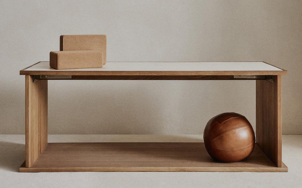 MEUBLE DE RANGEMENT EN CHÊNE ET CUIR