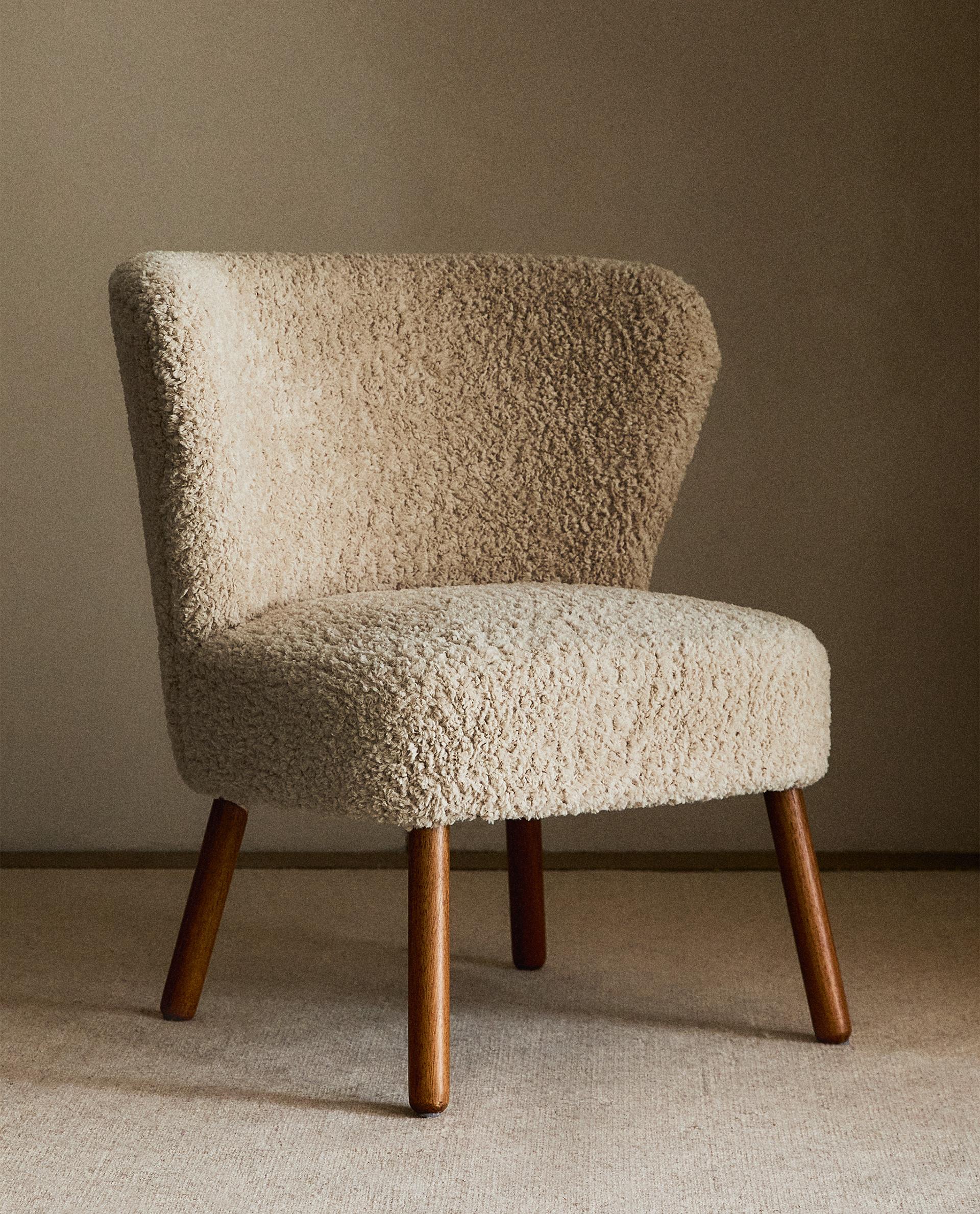 BEIGE TERRY ARMCHAIR