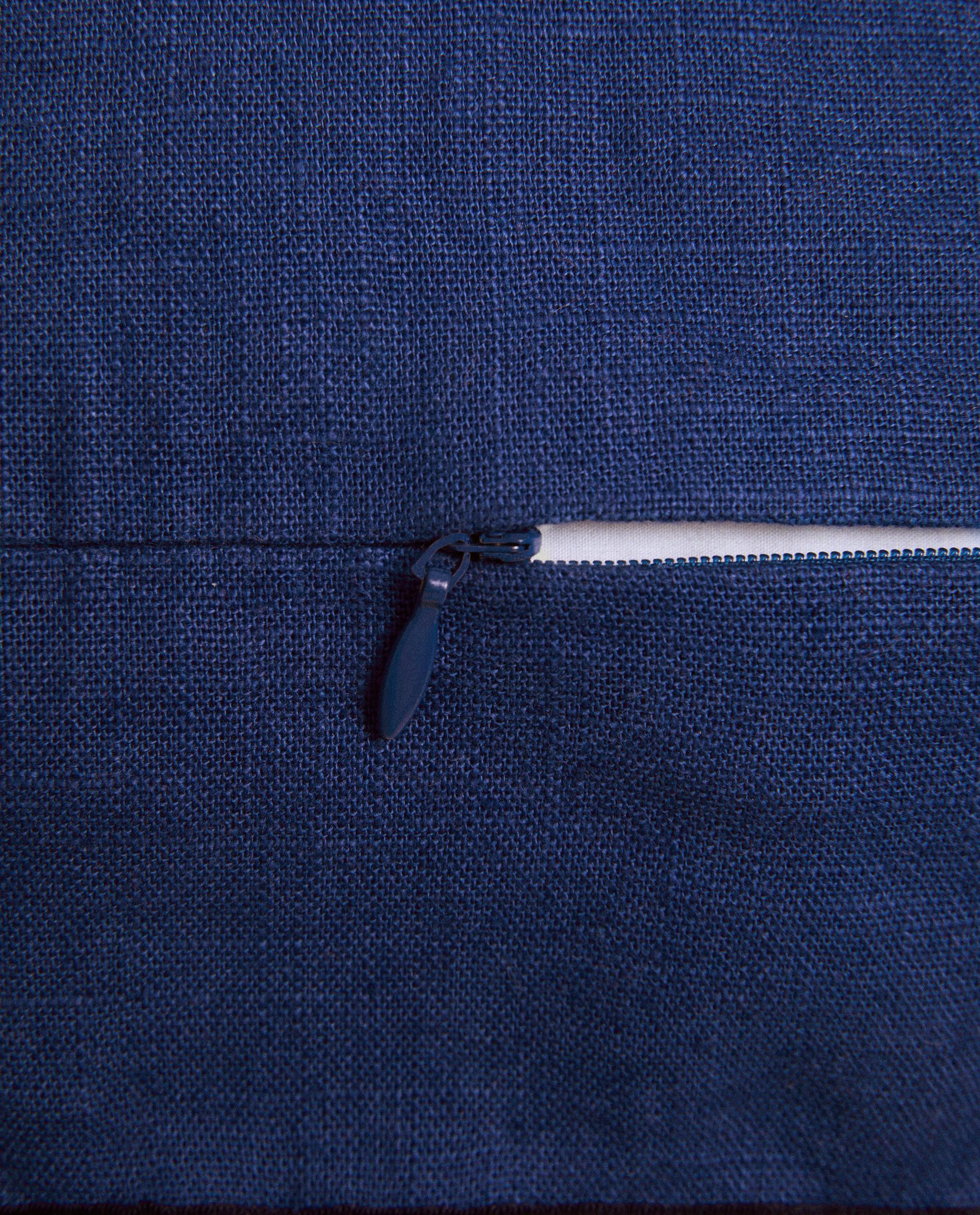 CUSHION COVER WITH OVERLOCK product thumbnail 3