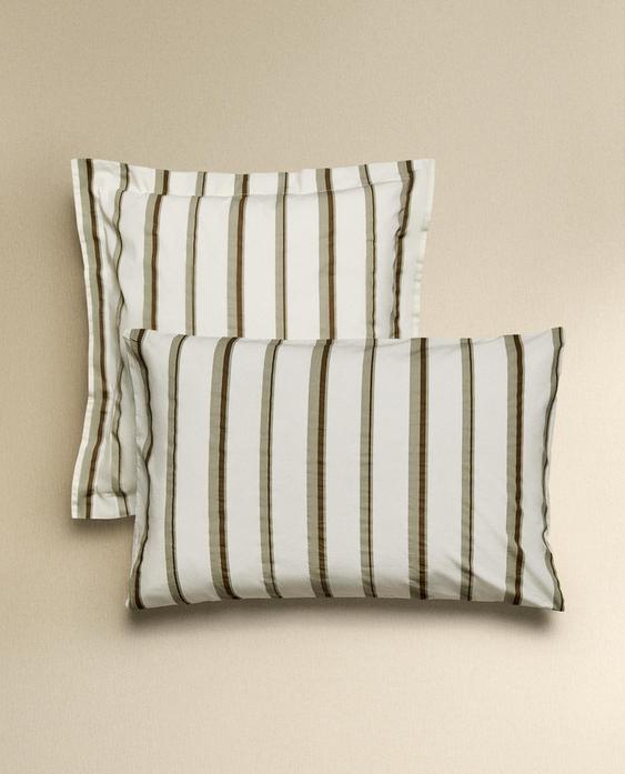 RANDIGT ÖRNGOTT I PERKAL (TRÅDTÄTHET PÅ 300) RANDIGT ÖRNGOTT I PERKAL (TRÅDTÄTHET PÅ 300)