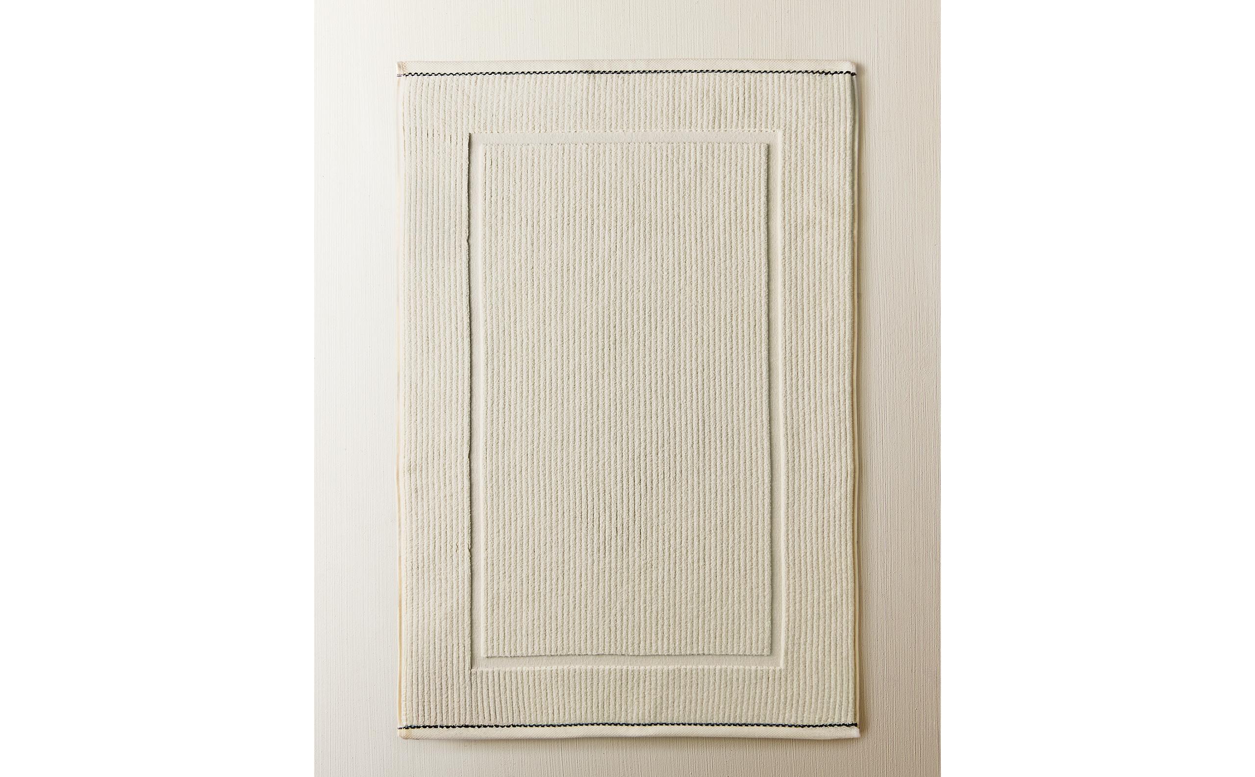 RIBBED TEXTURE BATH MAT product thumbnail 5