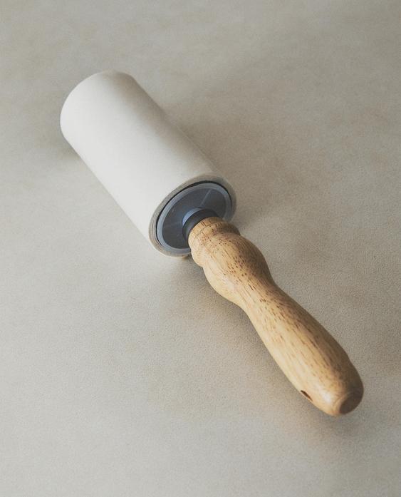 OAK LINT ROLLER OAK LINT ROLLER