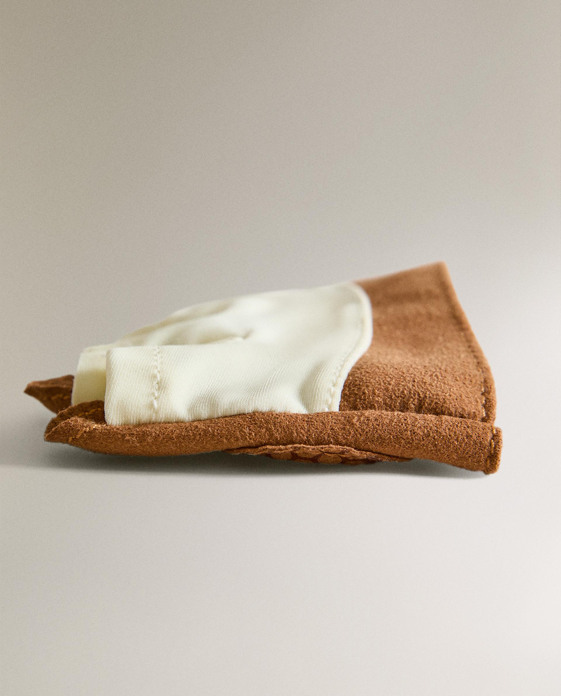 PACK OF GYM GLOVES (PACK OF 2) product thumbnail 10