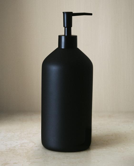 BLACK RESIN SOAP DISPENSER BLACK RESIN SOAP DISPENSER