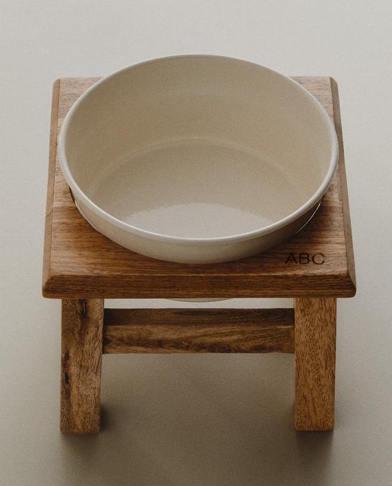 HAUSTIER-FRESSNAPF MIT HALTERUNG