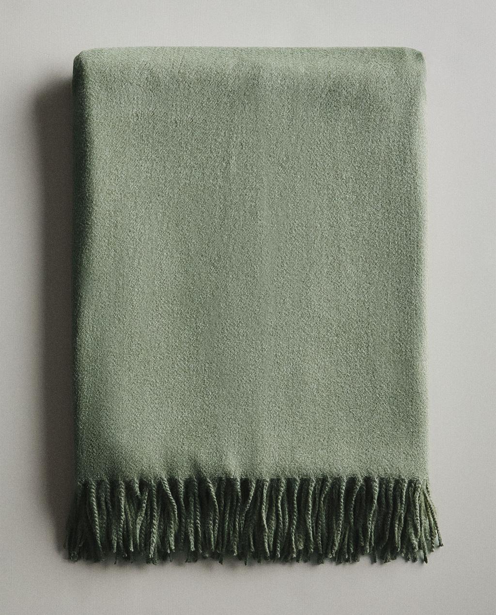EXTRA SOFT PLAIN THROW EXTRA SOFT PLAIN THROW
