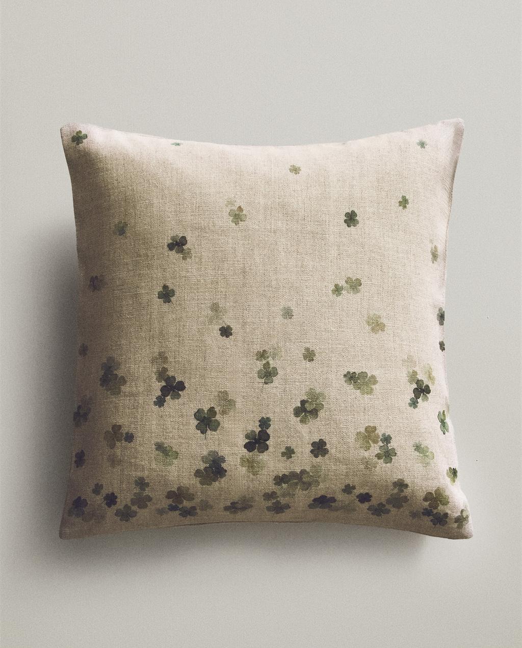 CLOVER CUSHION COVER