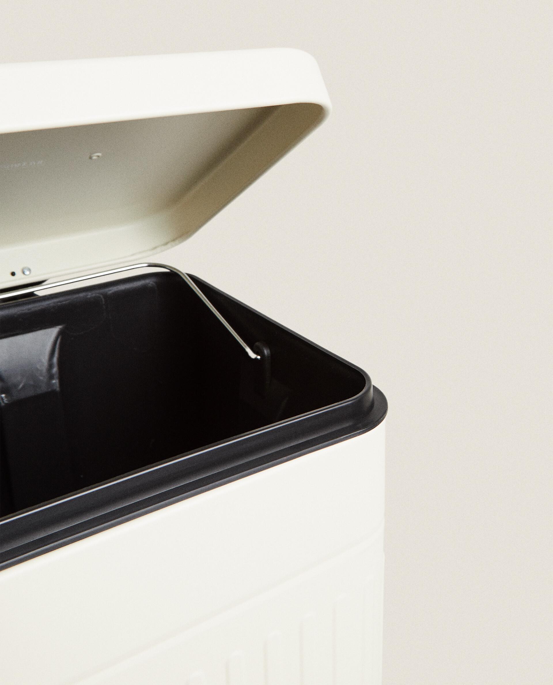 SMALL KITCHEN BIN product thumbnail 17