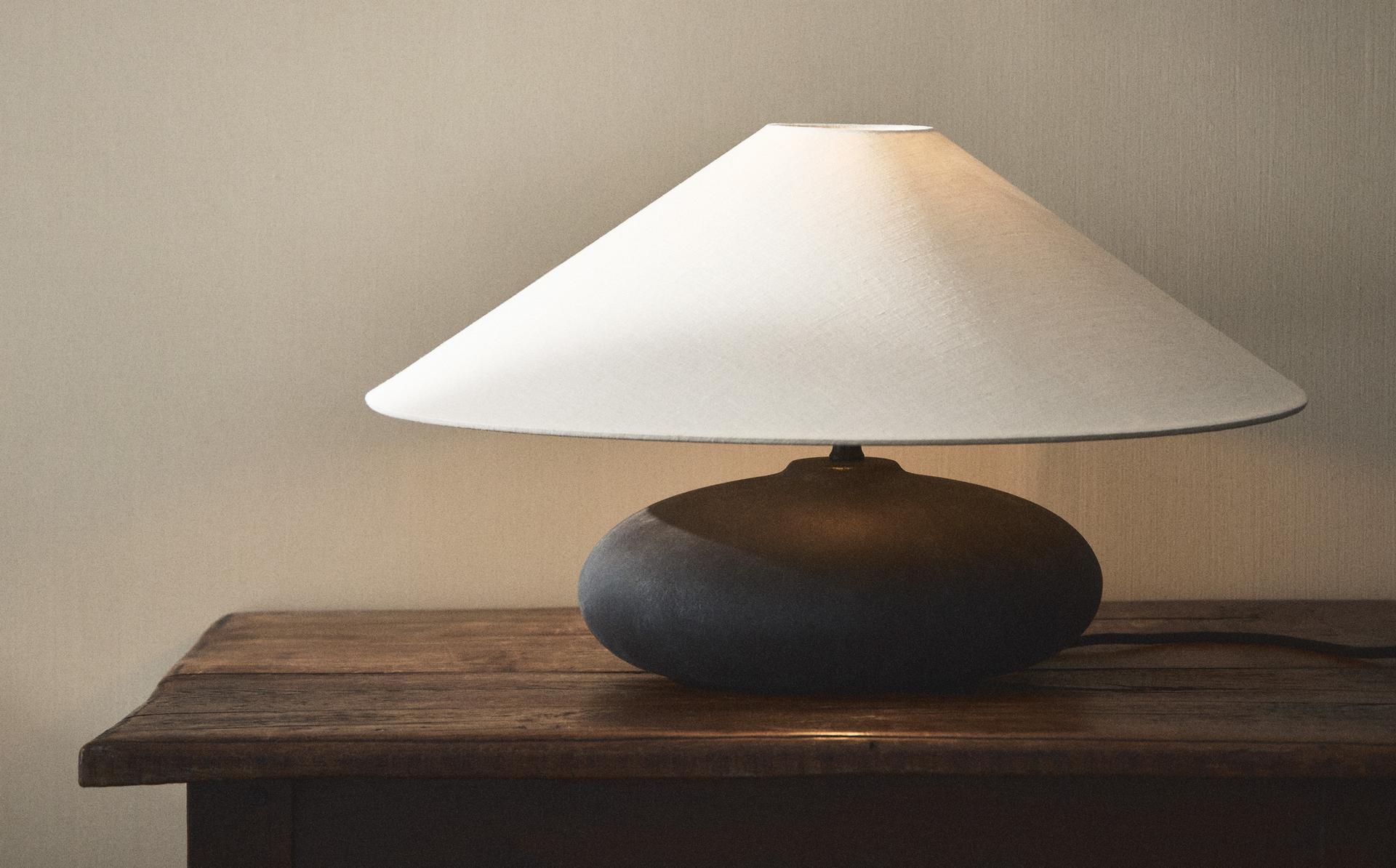 CERAMIC TABLE LAMP CERAMIC TABLE LAMP