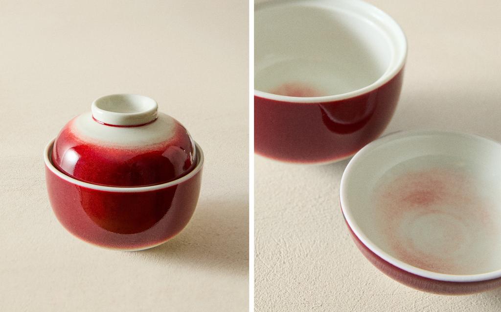 COLOURED PORCELAIN BOWL WITH LID