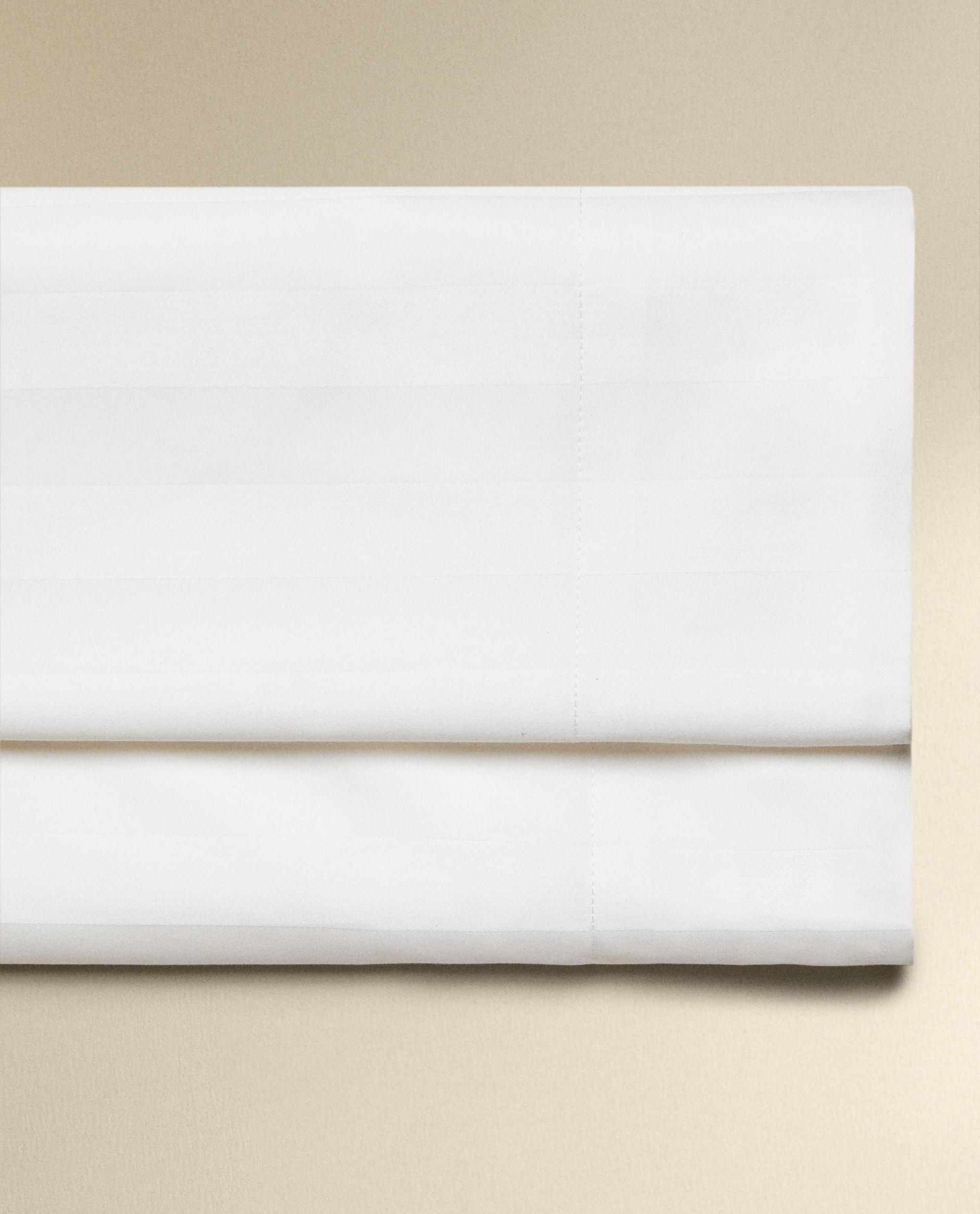 STRIPED SATEEN FLAT SHEET (500 THREAD COUNT) STRIPED SATEEN FLAT SHEET (500 THREAD COUNT)