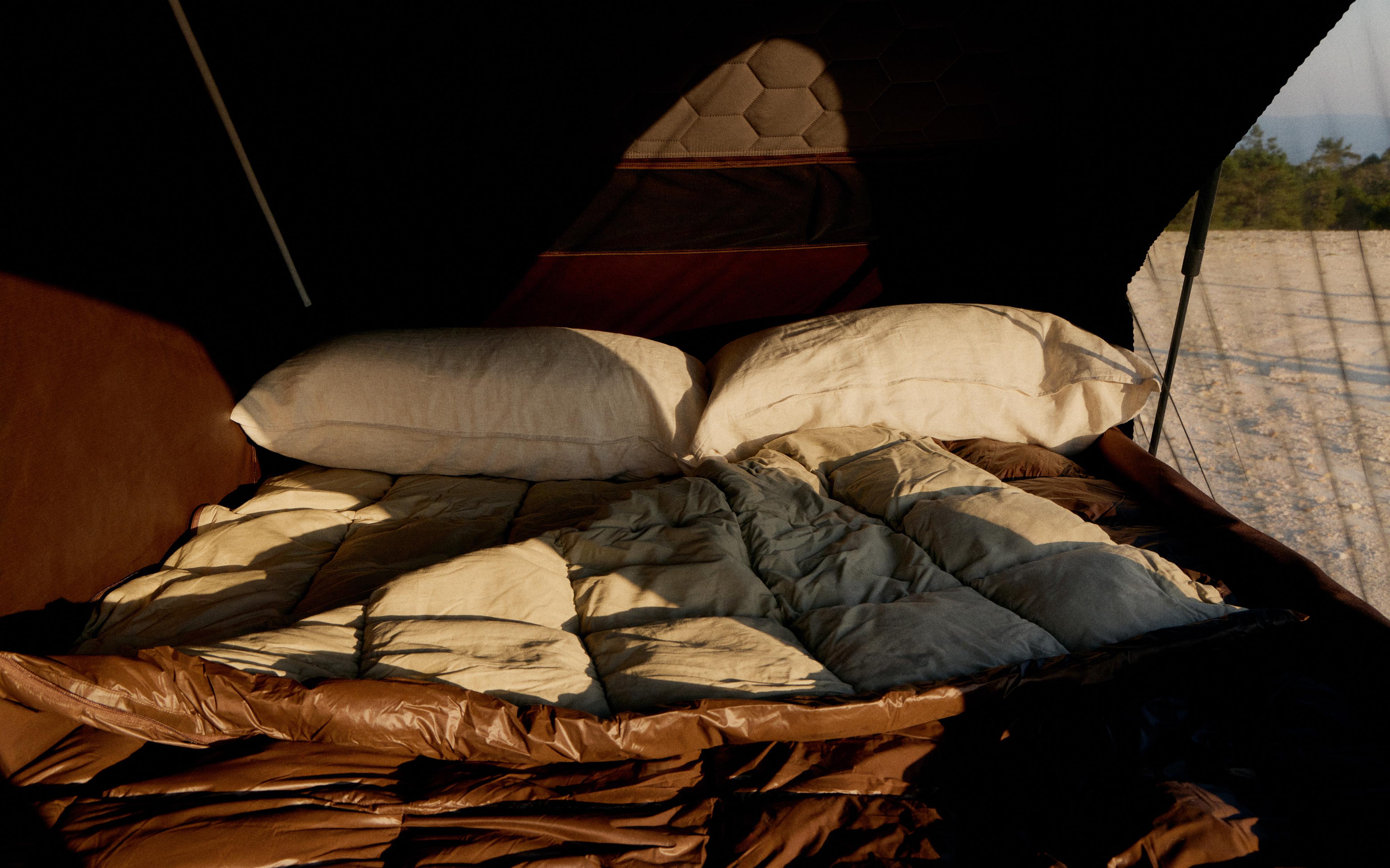DOUBLE QUILTED SLEEPING BAG product thumbnail 11