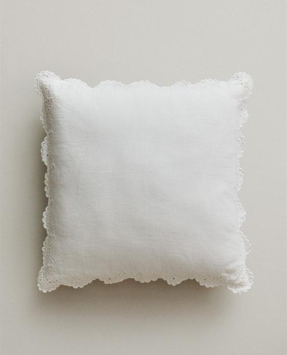 EMBROIDERED LINEN CUSHION