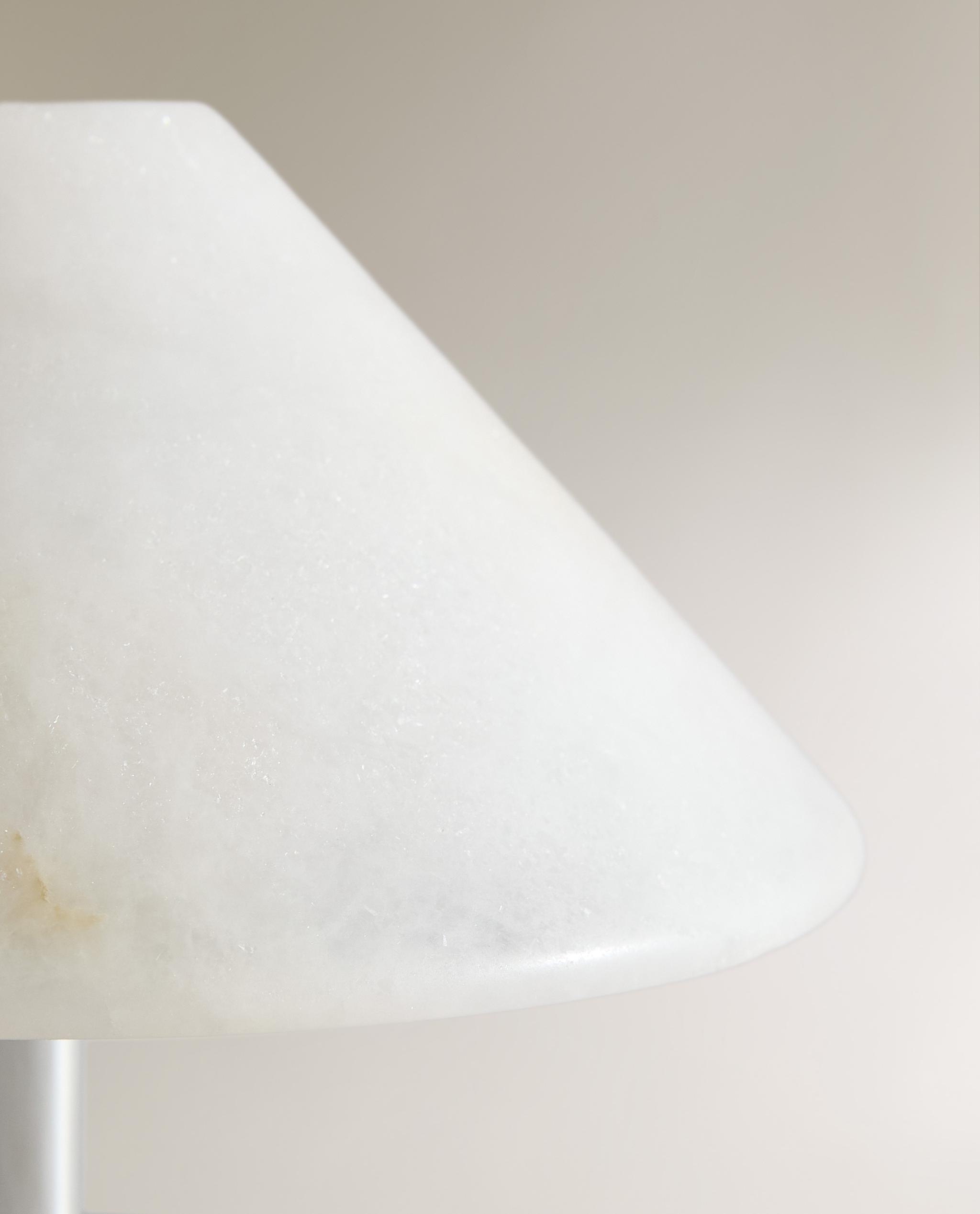 照明 アラバスターテーブルランプ アラバスター コードレス テーブルランプ | Zara Home 日本/Japan