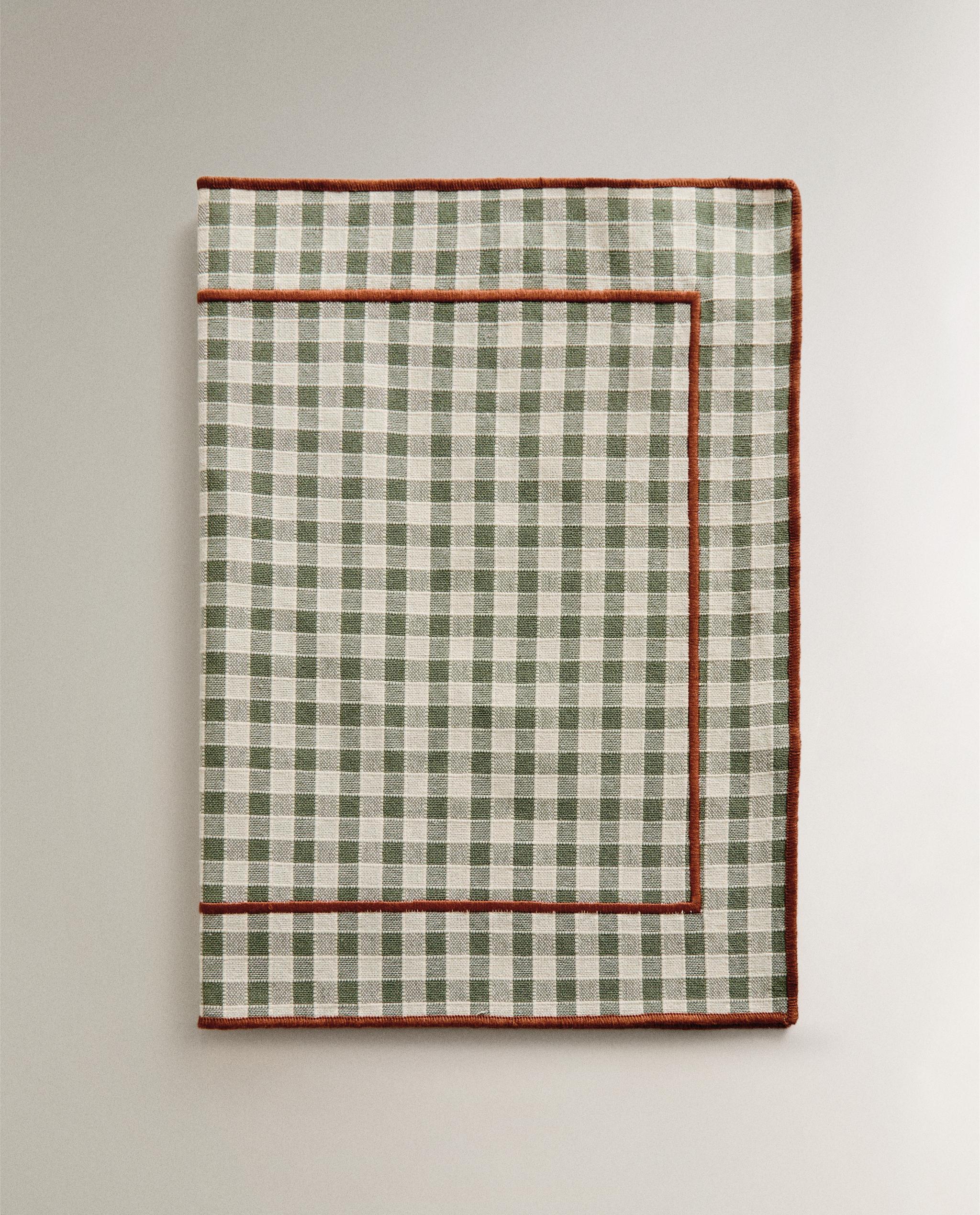 CHECK PLACEMAT WITH TOPSTITCHING product thumbnail 9