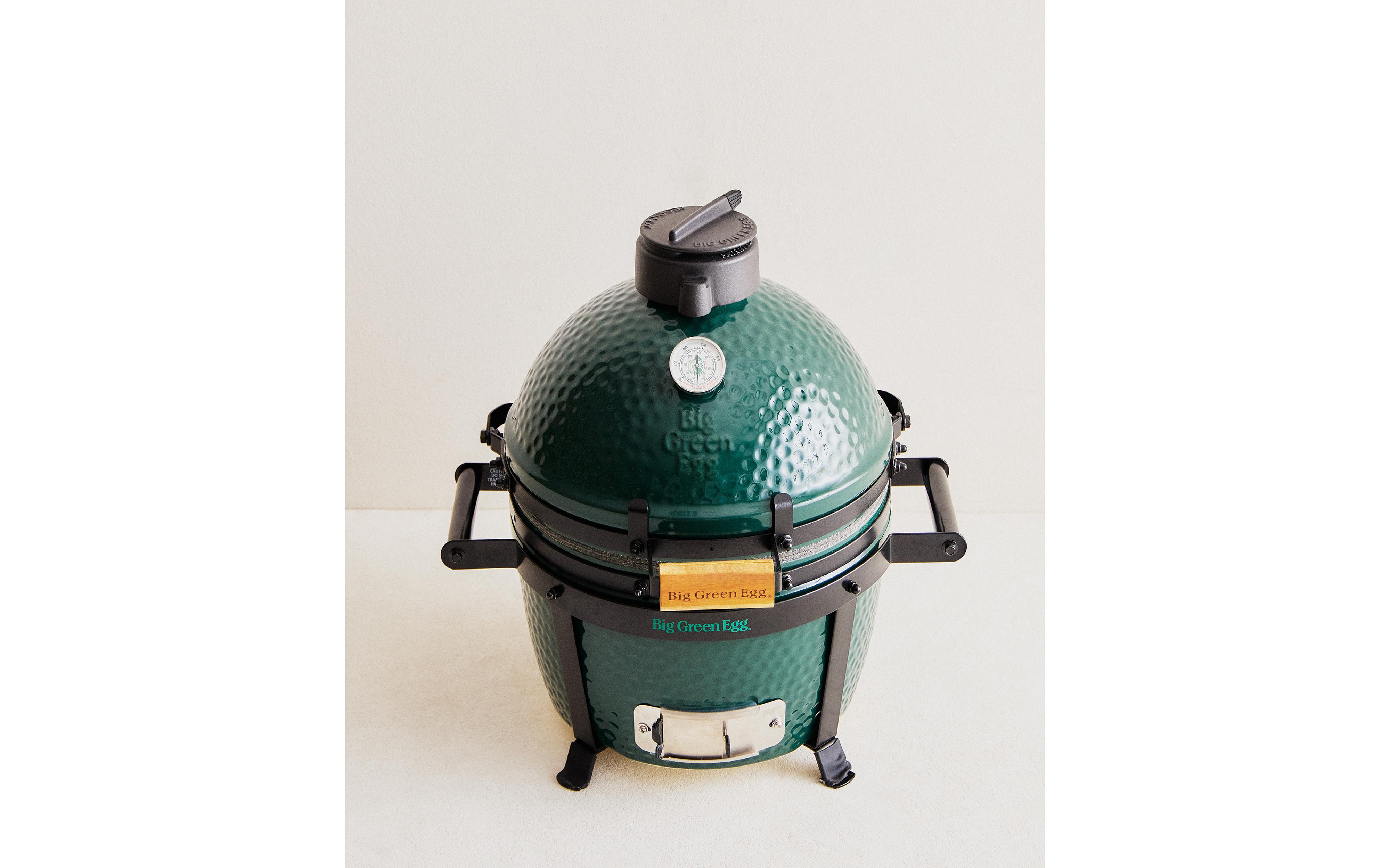 BIG GREEN EGG COMPACT BARBECUE product thumbnail 2