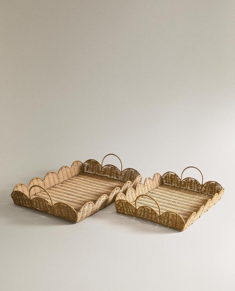 BAKKE I RATTAN