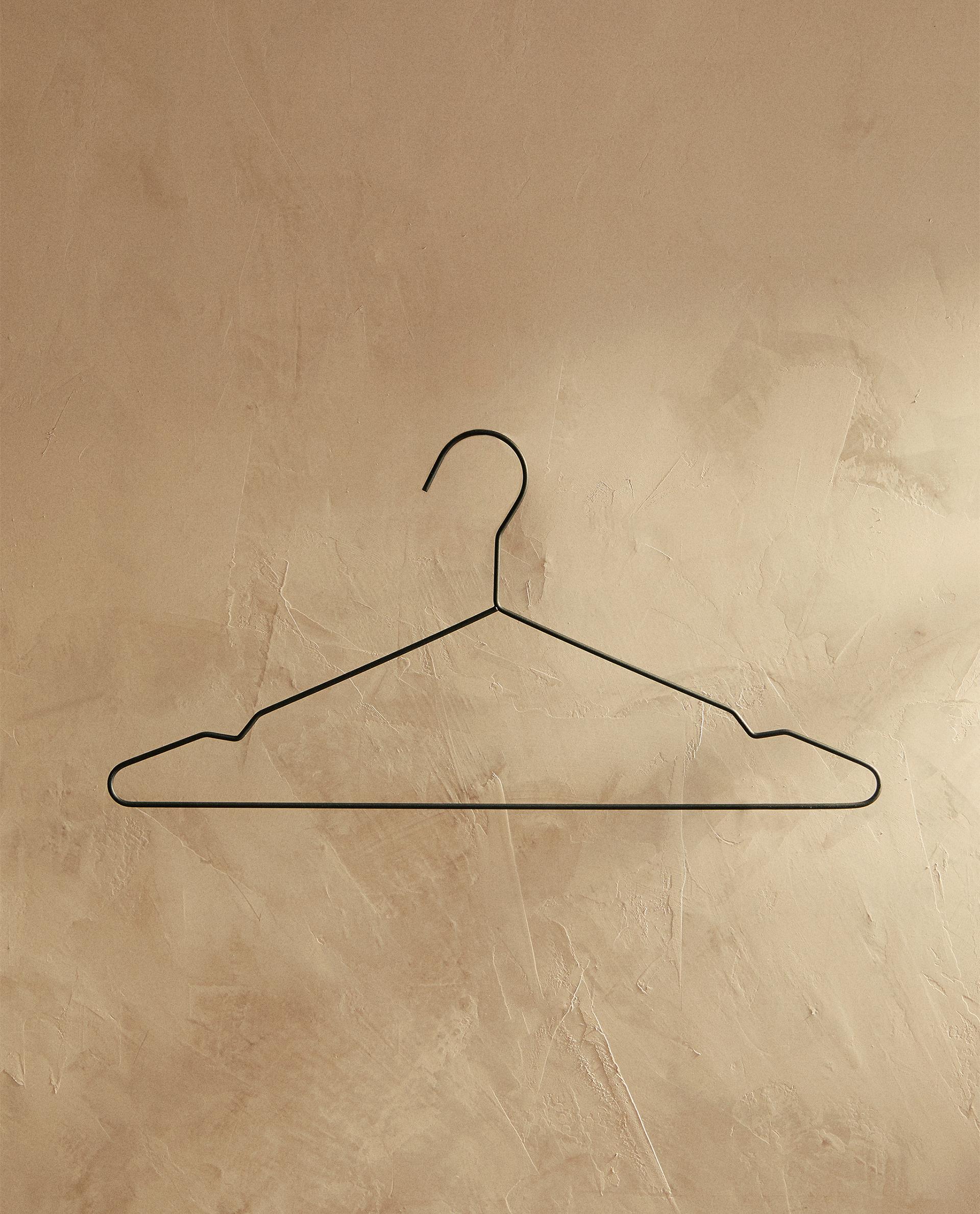 RUBBERISED HANGERS (PACK OF 6) product thumbnail 9