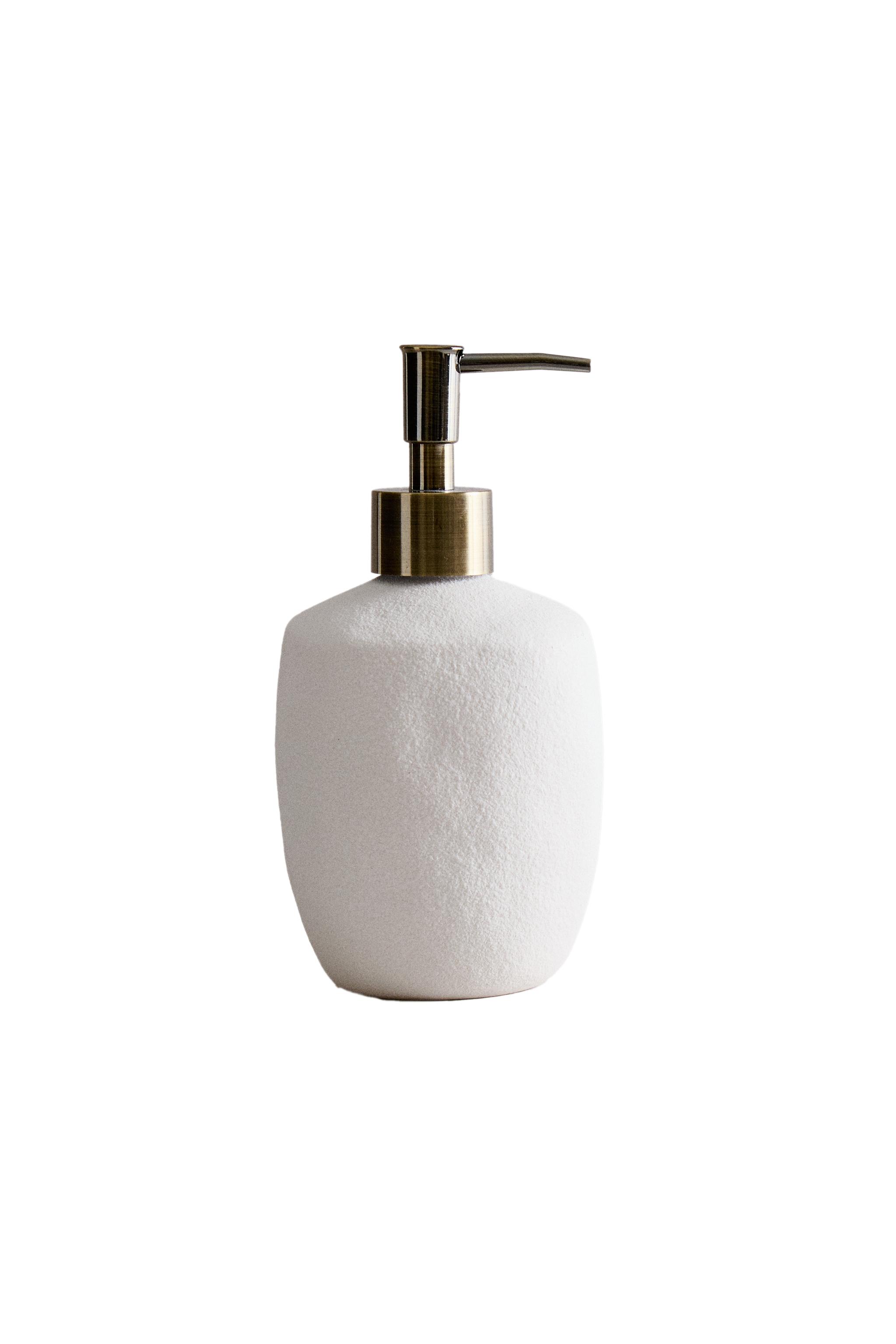 TEXTURED BATHROOM SET product thumbnail 7