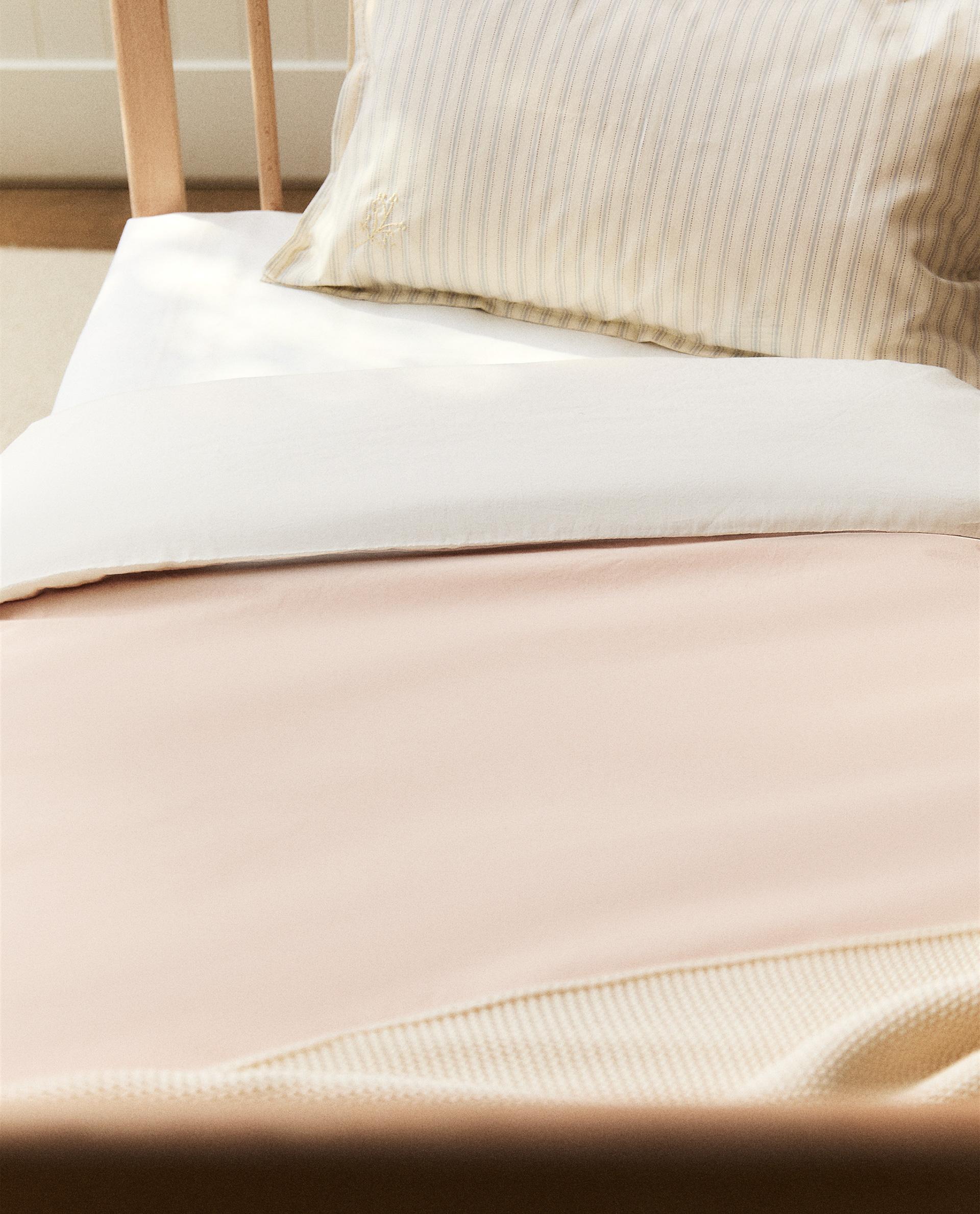 CHILDREN'S REVERSIBLE DUVET COVER