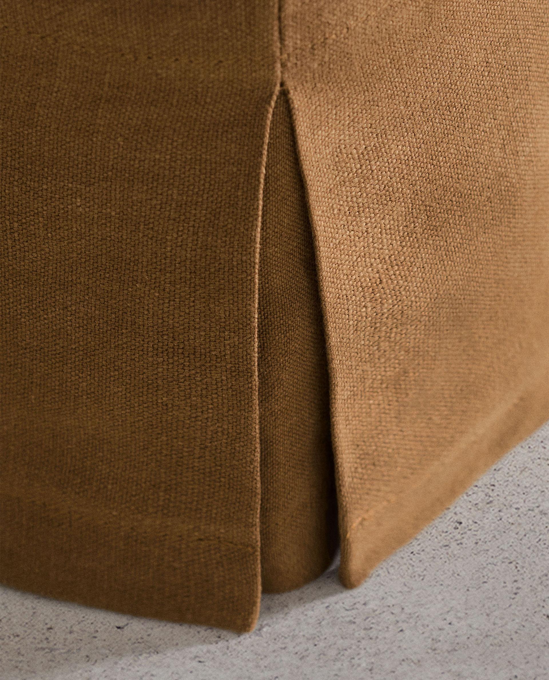 FOOTSTOOL COVERS 01 product thumbnail 11