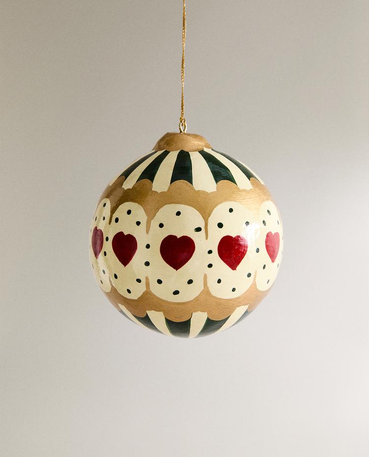 PAPER BAUBLE CHRISTMAS TREE DECORATION WITH HEARTS