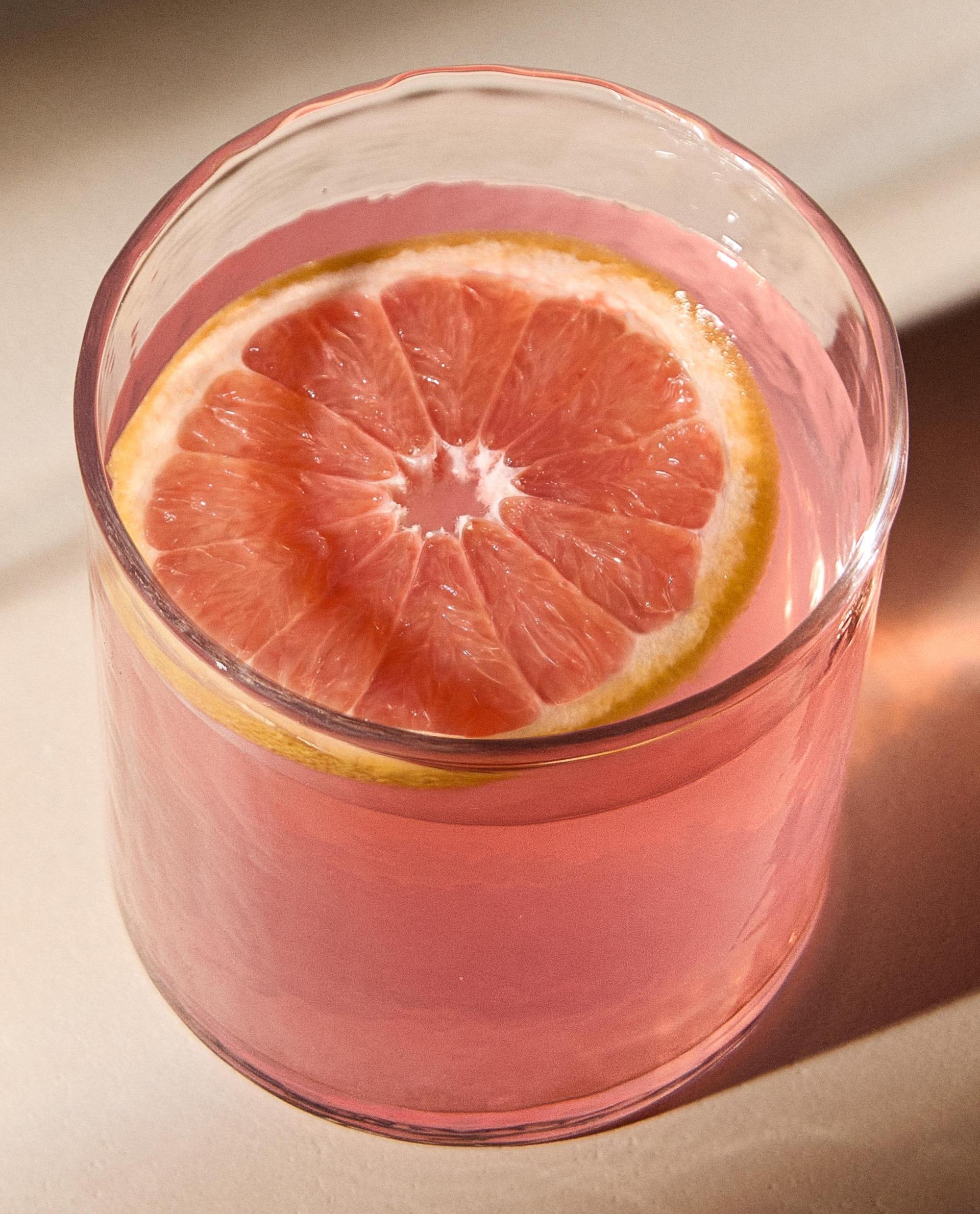 GEHAMERD DRINKGLAS GEHAMERD DRINKGLAS