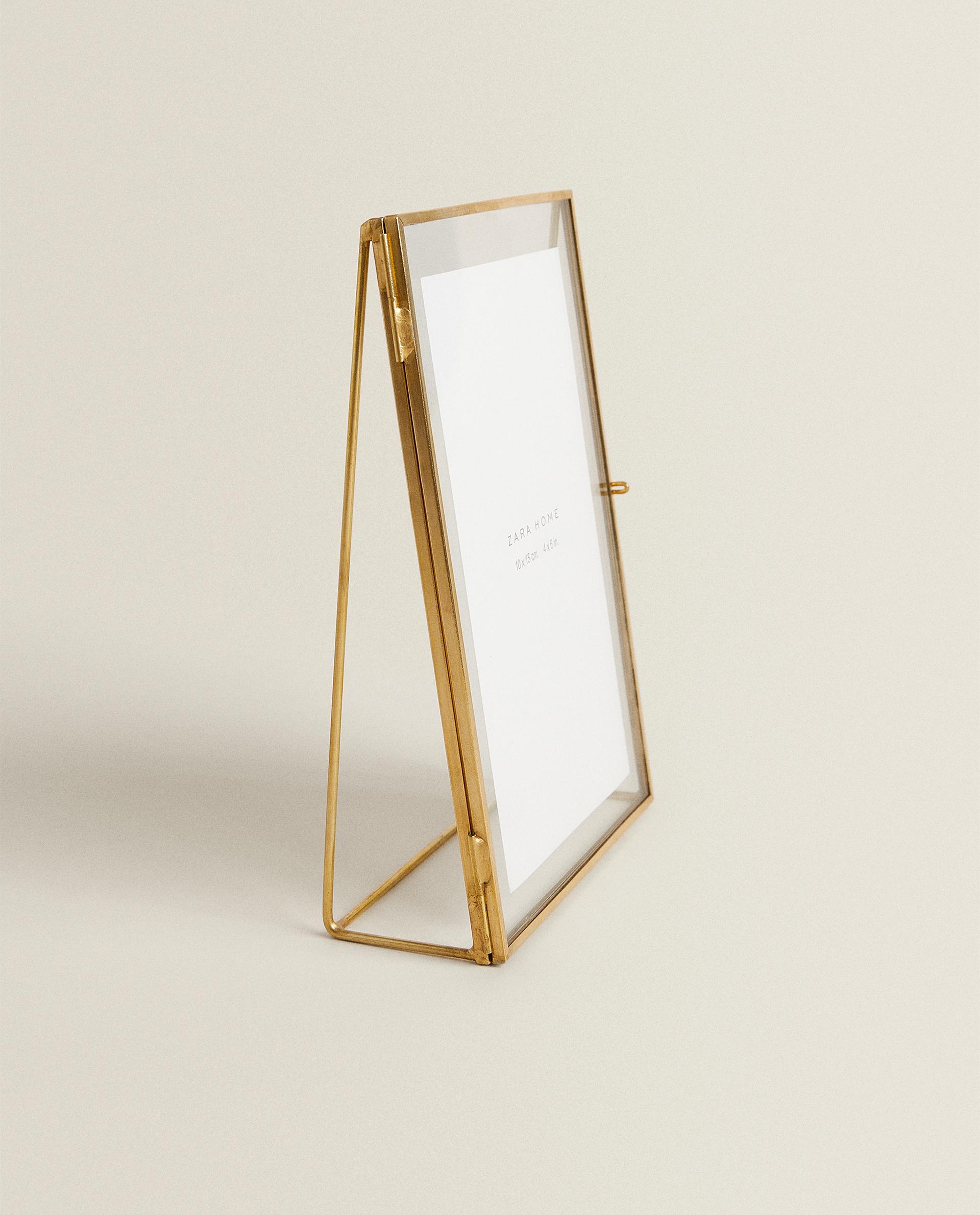 TRIANGULAR STRUCTURE PHOTO FRAME product thumbnail 4