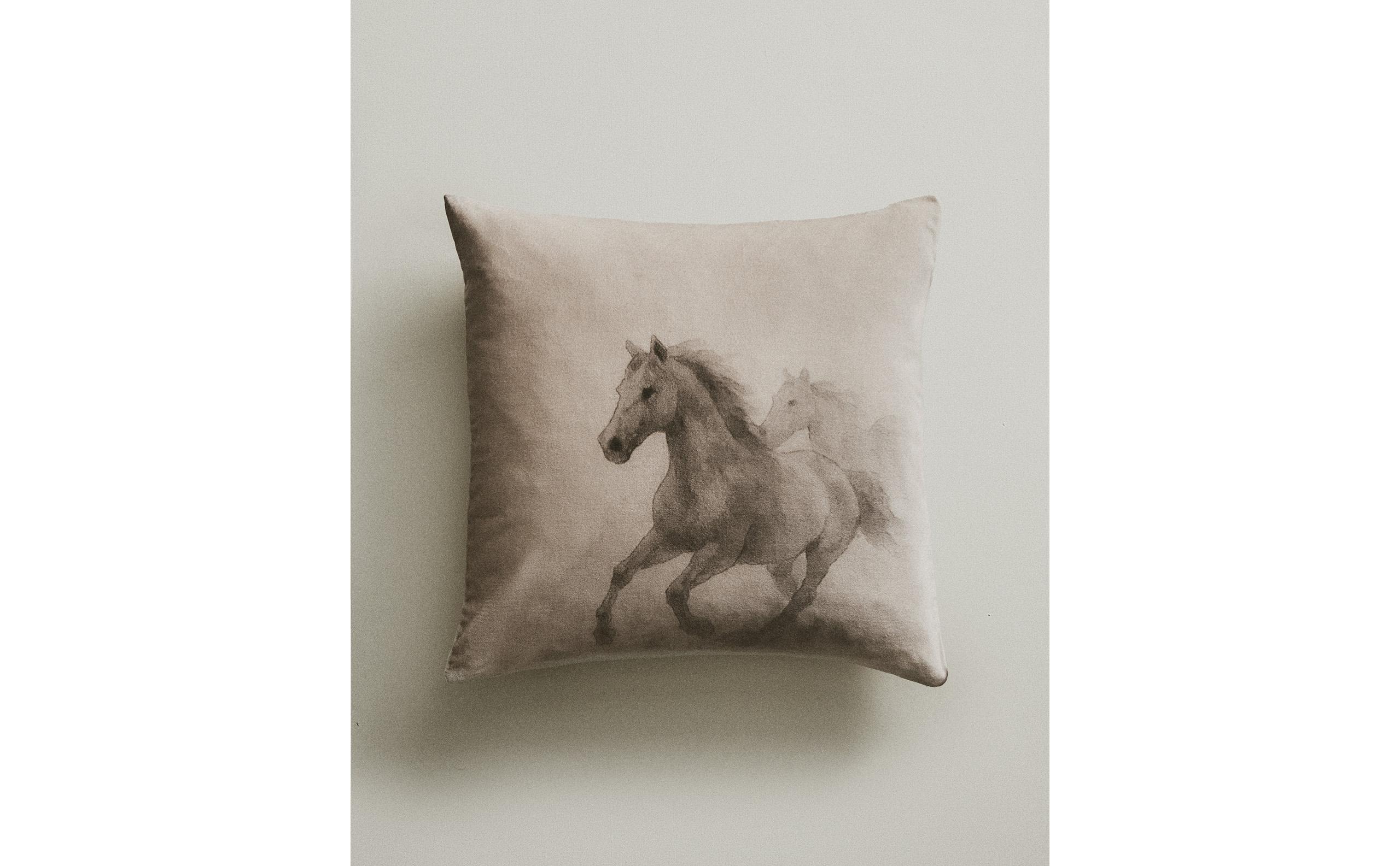 HORSE CUSHION COVER product thumbnail 8
