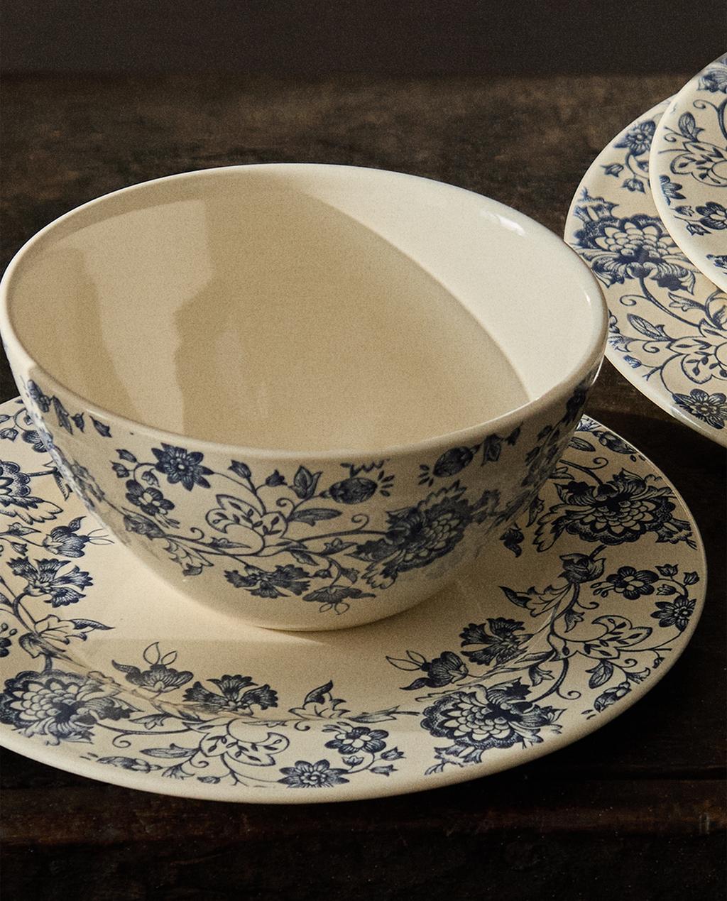 LILY EARTHENWARE TABLEWARE