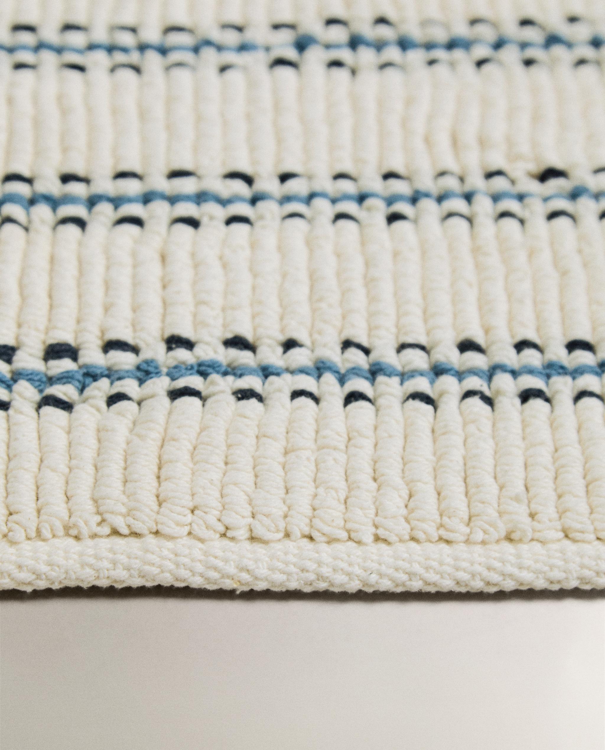 STRIPED BATH MAT product thumbnail 7