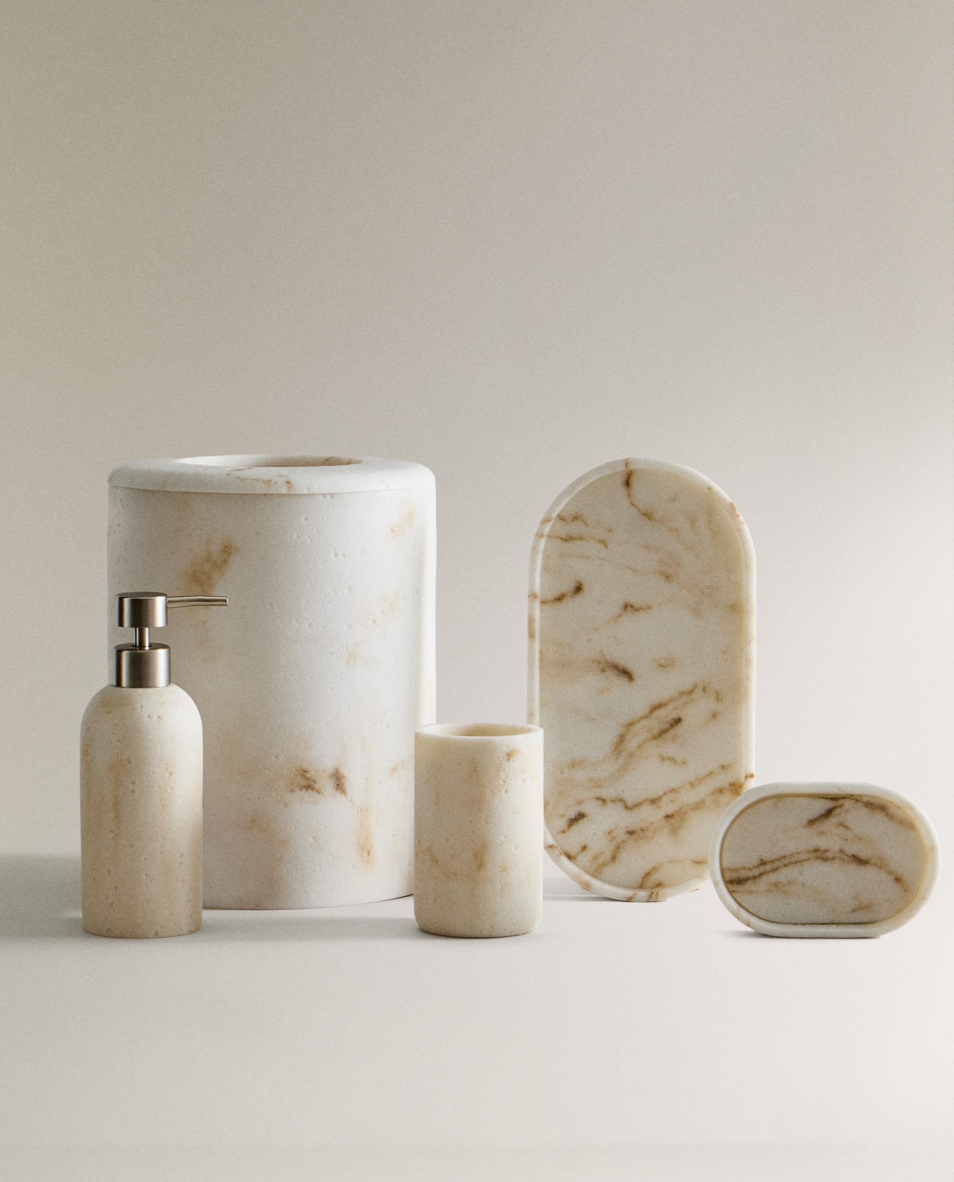 MARBLE-EFFECT BATHROOM ACCESSORIES | Zara Home Hungary