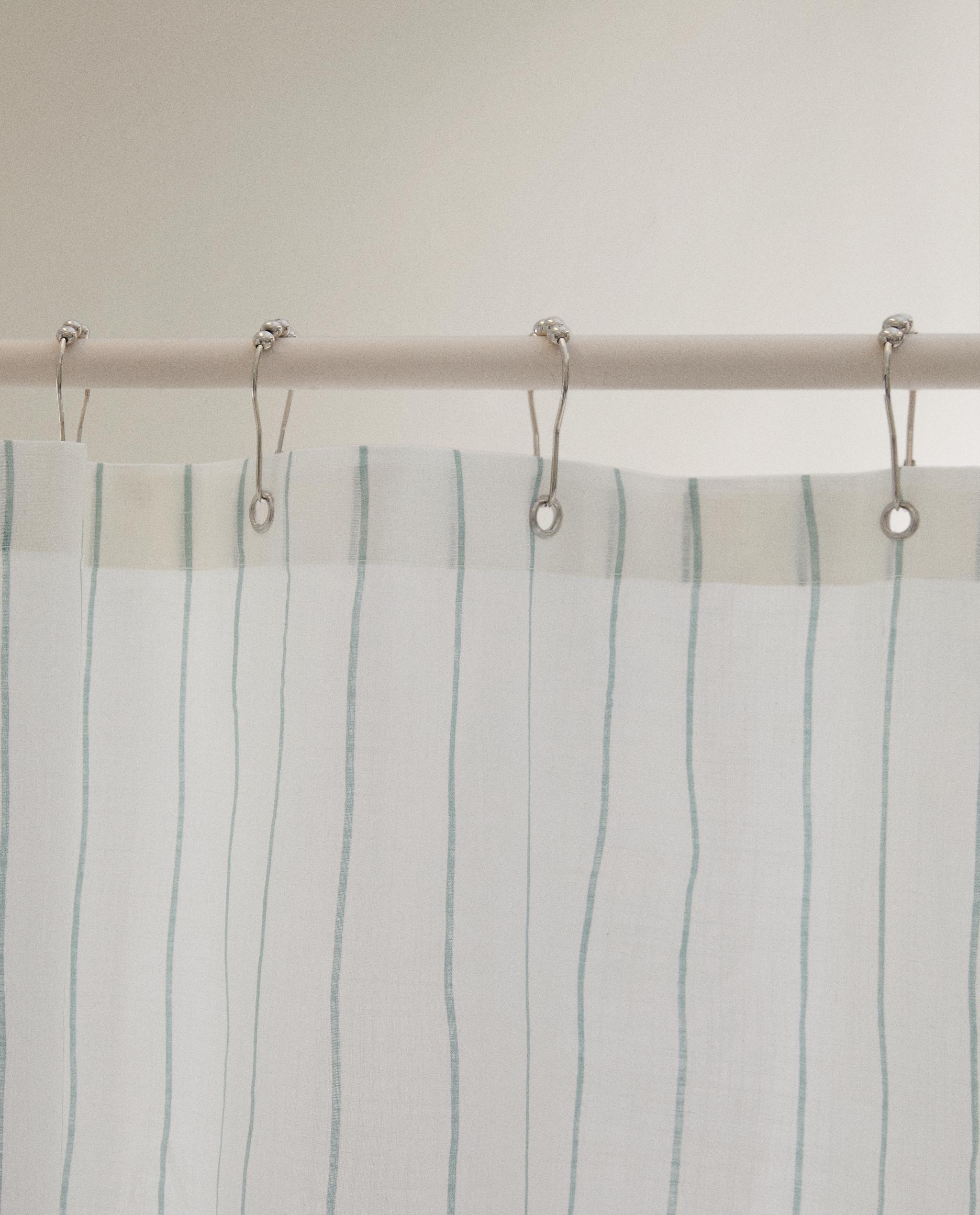 SHOWER CURTAIN WITH THIN STRIPES product thumbnail 4