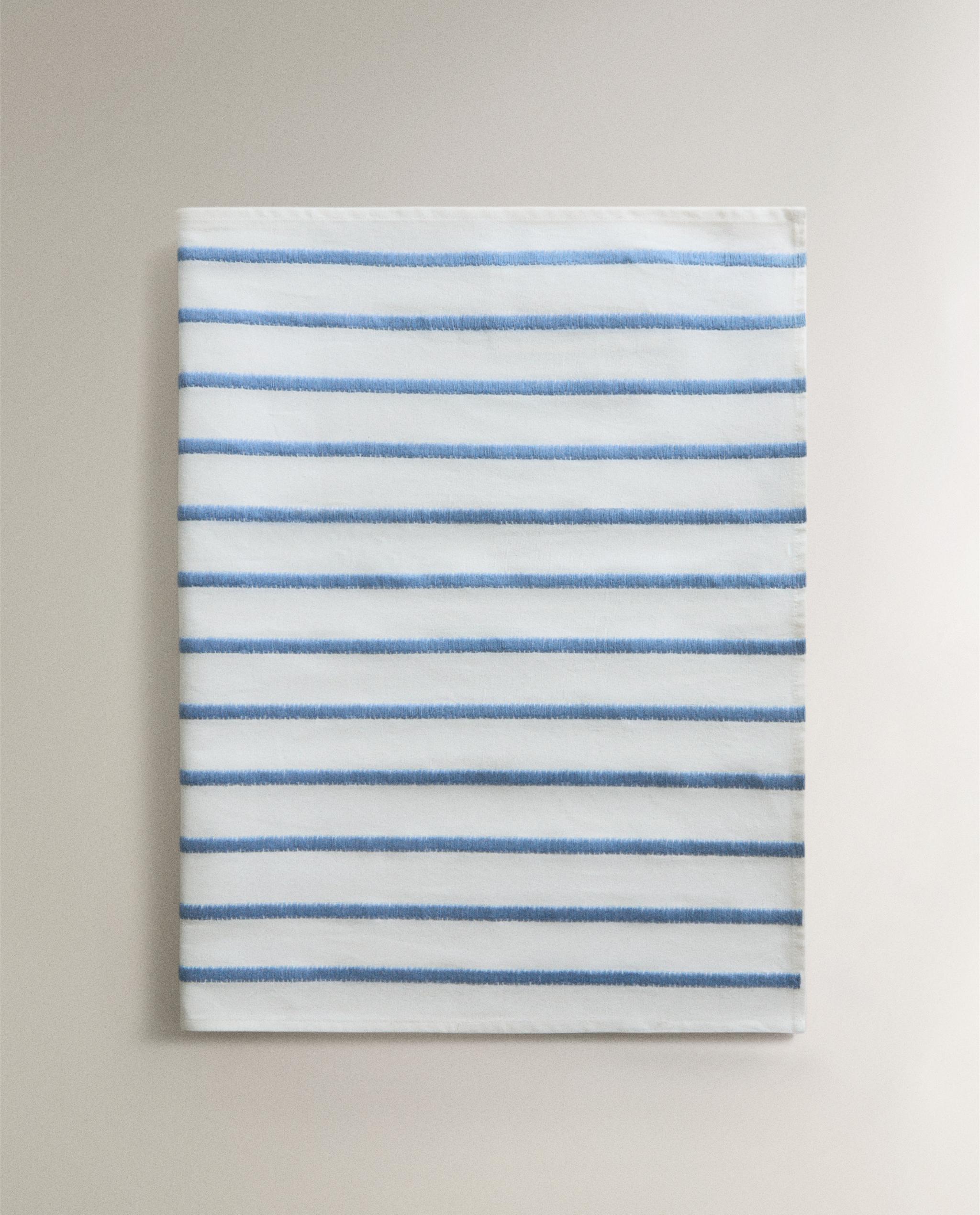 TABLE RUNNER WITH EMBROIDERED STRIPES product thumbnail 16