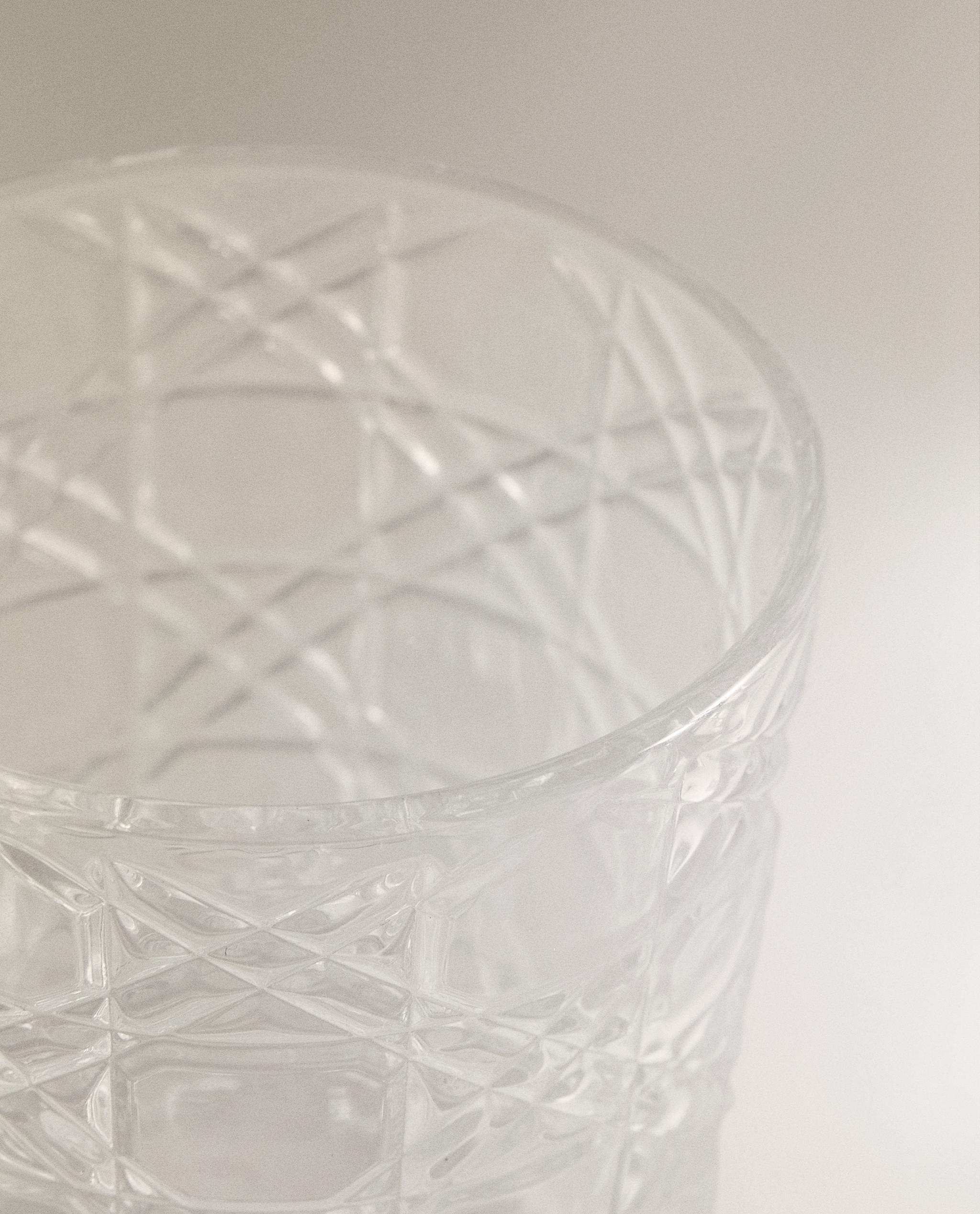RAISED DESIGN GLASS TUMBLER product thumbnail 5