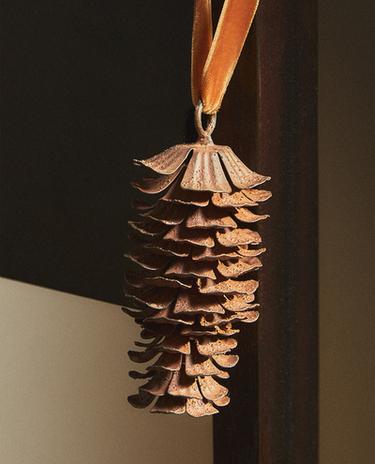 METAL PINE CONE CHRISTMAS TREE DECORATION