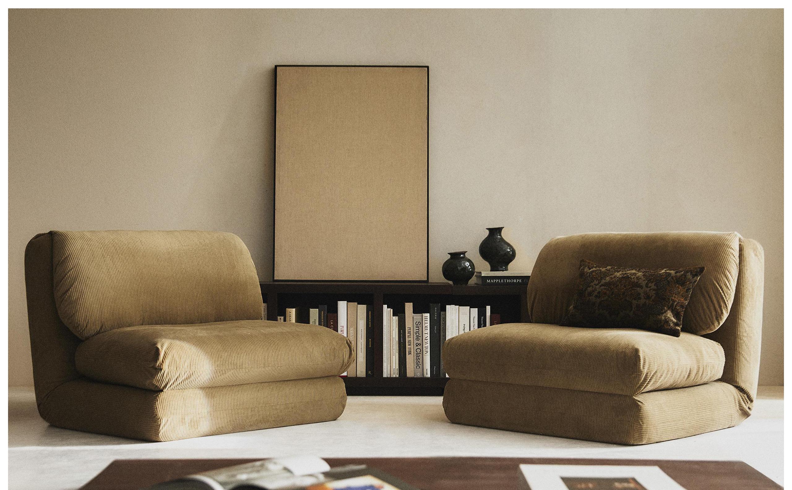 コーデュロイ シングル フォールディング アームチェア | Zara Home