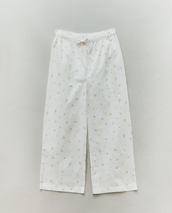 بنطال بطبعة زهور