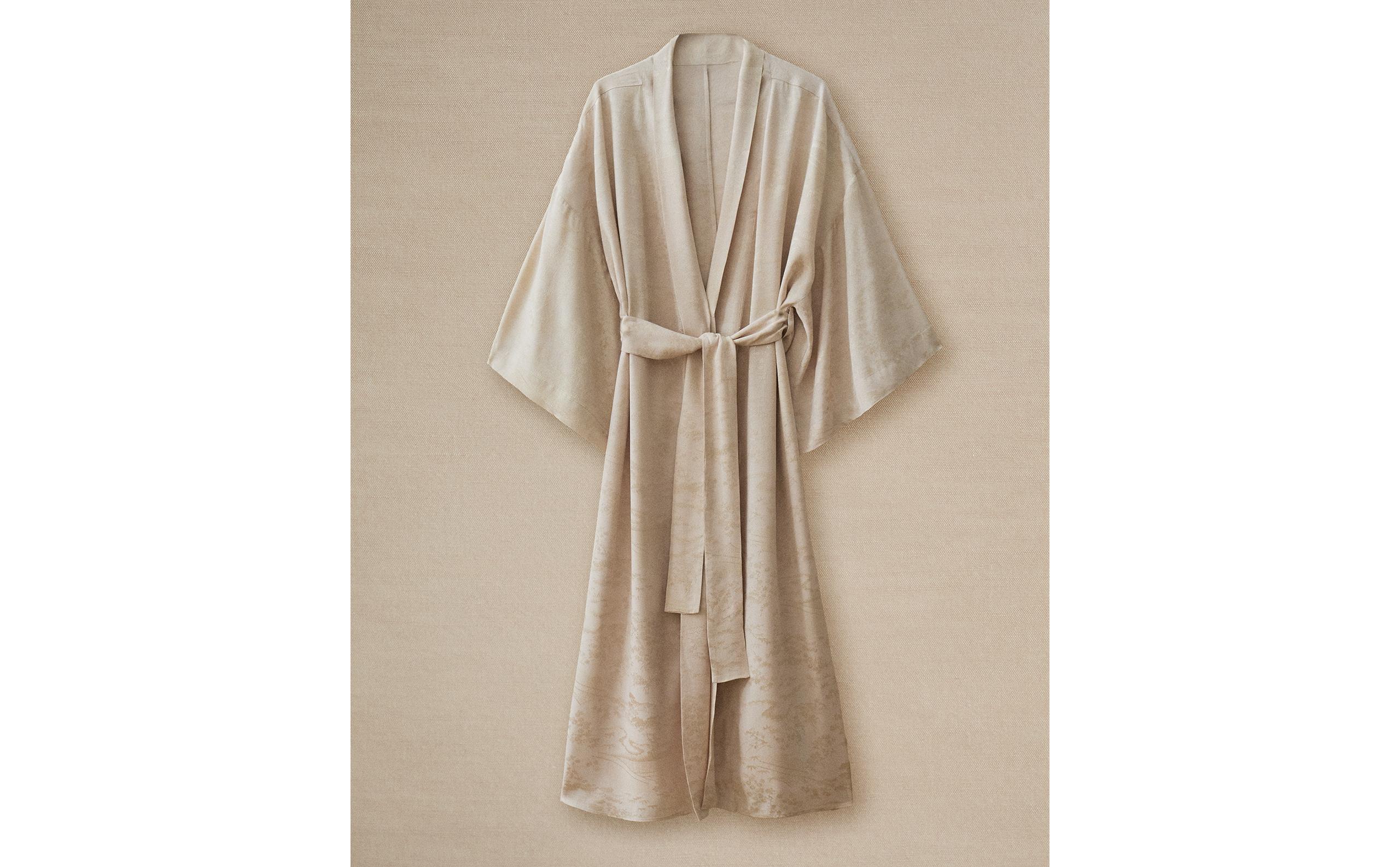 JACQUARD DRESSING GOWN product thumbnail 6