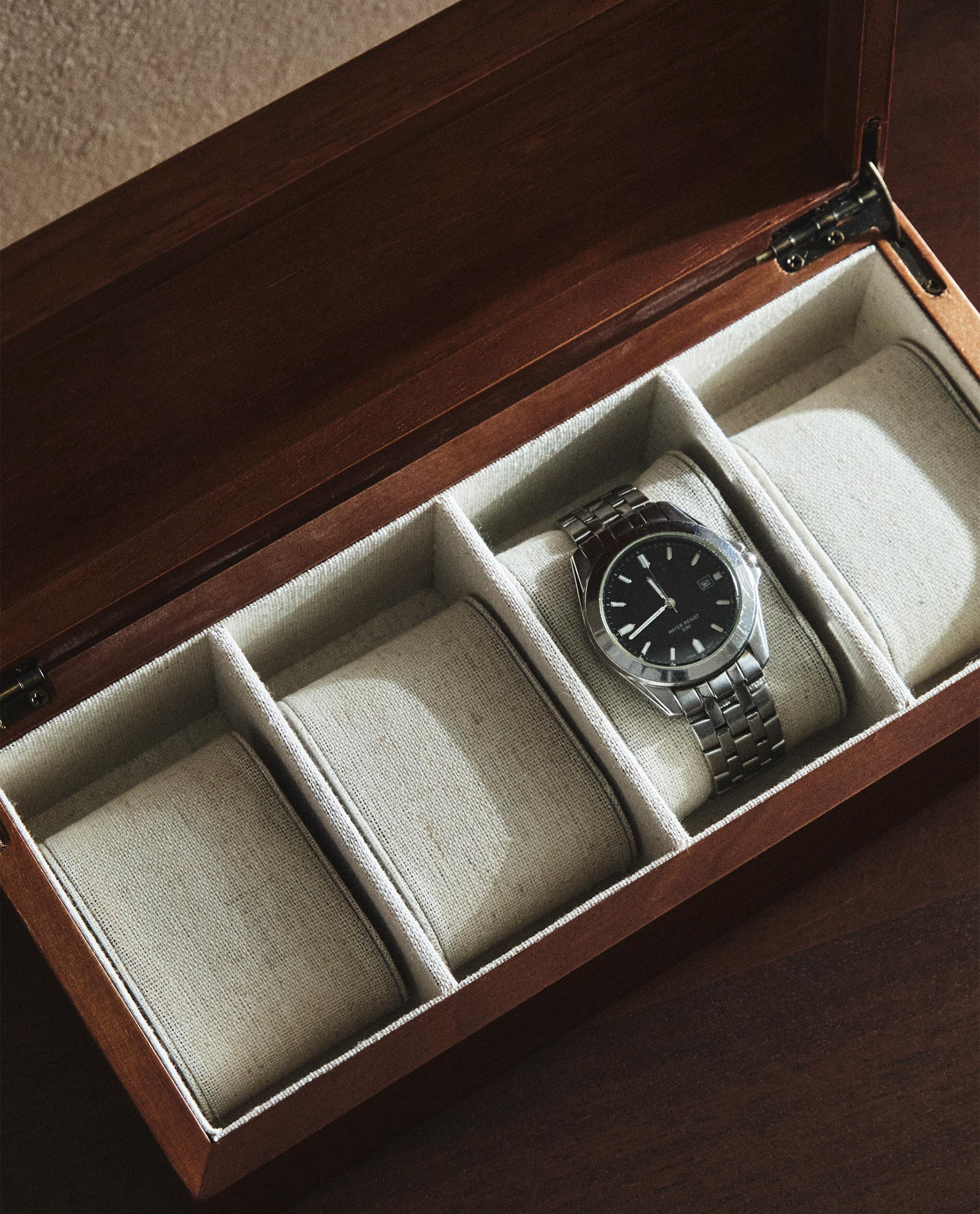 WOODEN WATCH BOX | Zara Home United States of America WOODEN WATCH BOX | Zara Home United States of America