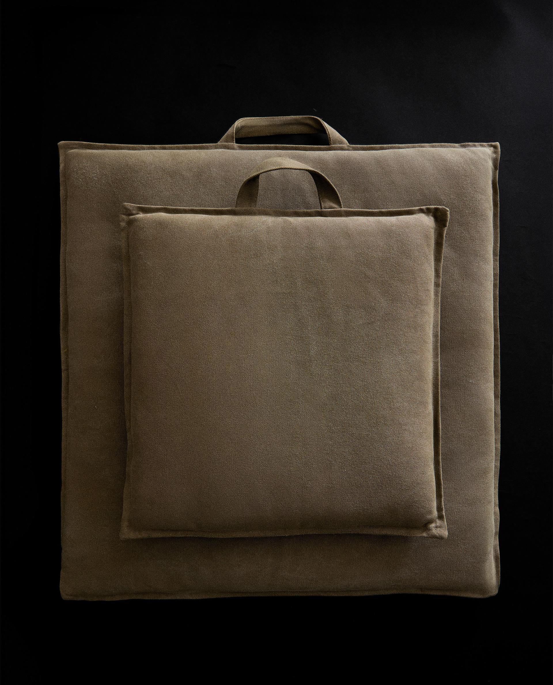 ペット オーバル クッション | Zara Home 日本/Japan ペット オーバル クッション | Zara Home 日本/Japan