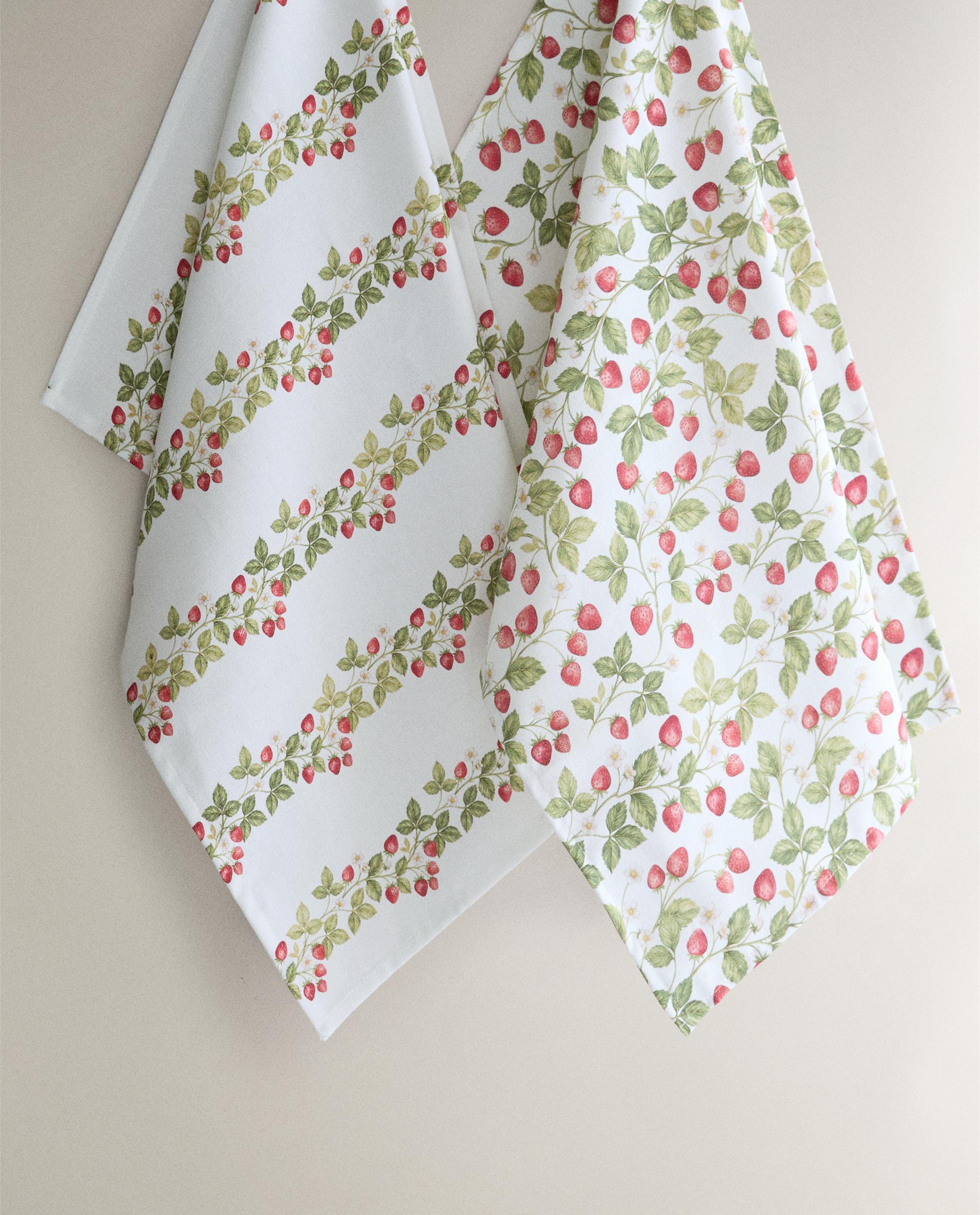 PACK OF FLORAL COTTON TEA TOWELS (PACK OF 2) product thumbnail 5