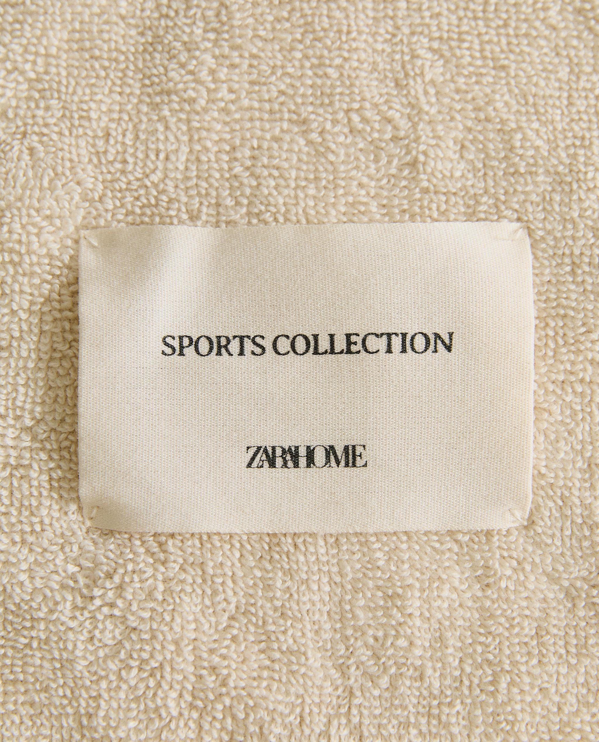 COTTON GYM TOWEL product thumbnail 2