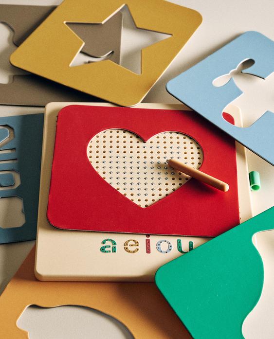 TABELË MAGNETIKE PËR FËMIJË